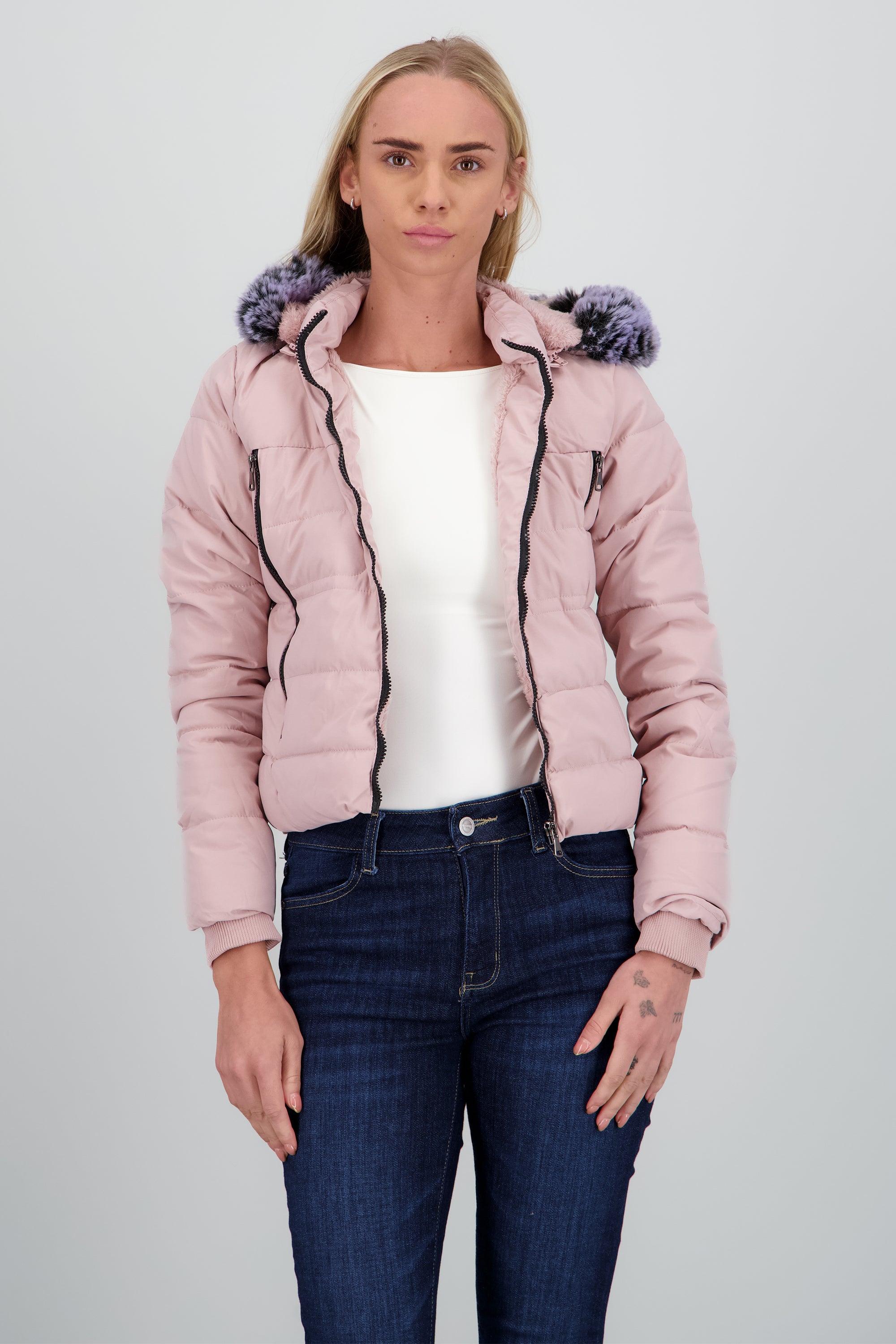 Chamarra puffer con gorro det cierres ROSA