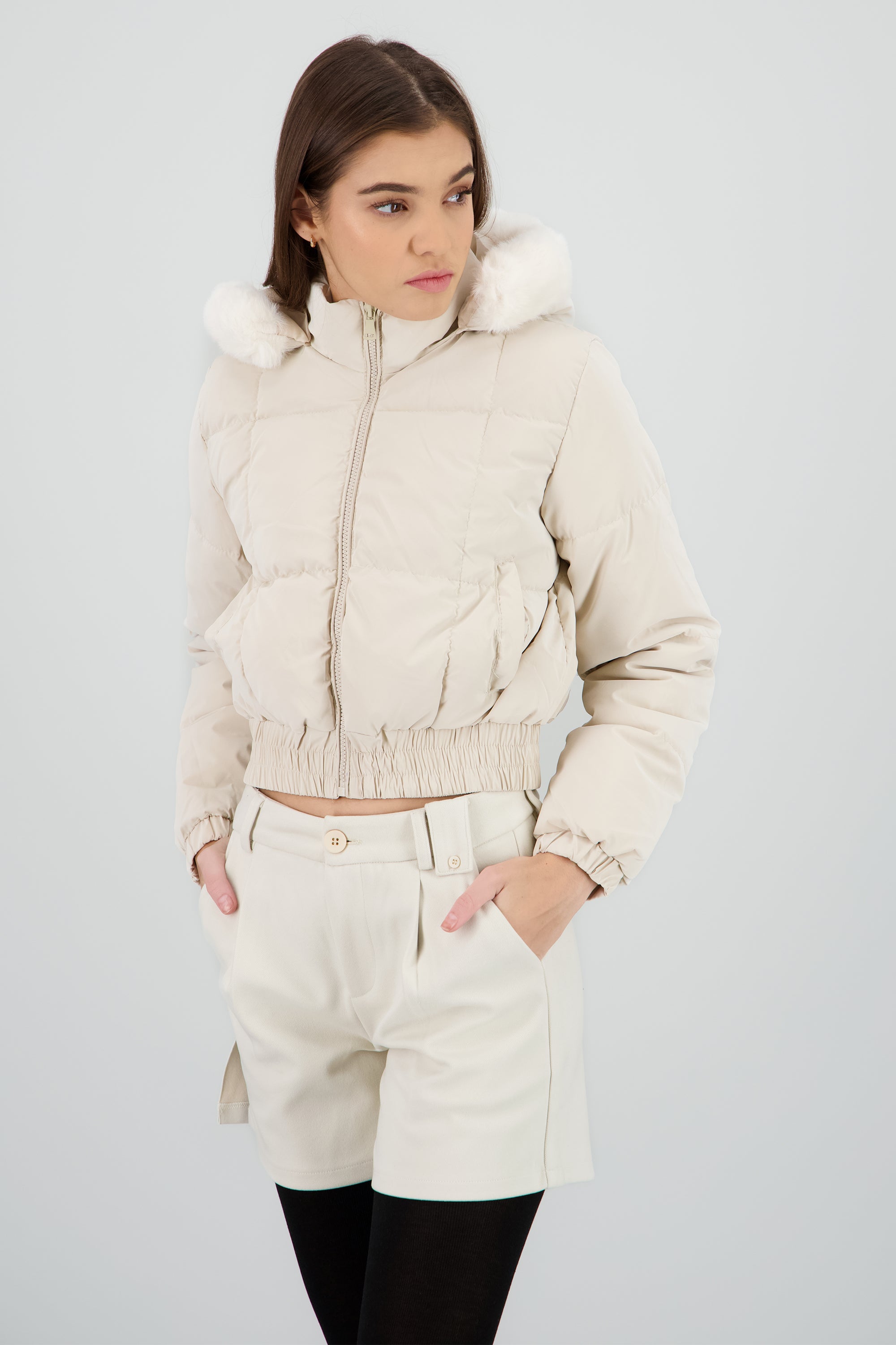 Chamarra con gorro peluche CREMA