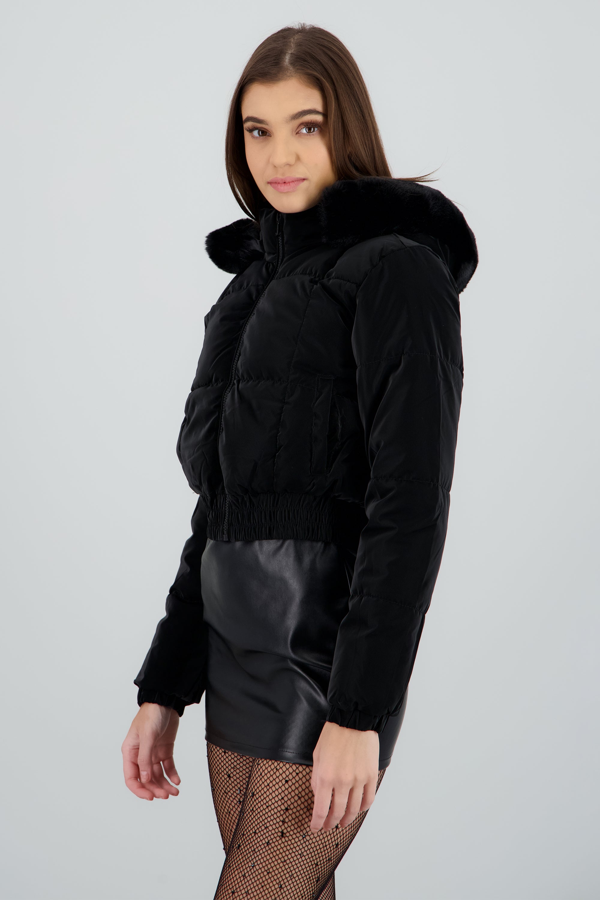 Chamarra con gorro peluche NEGRO