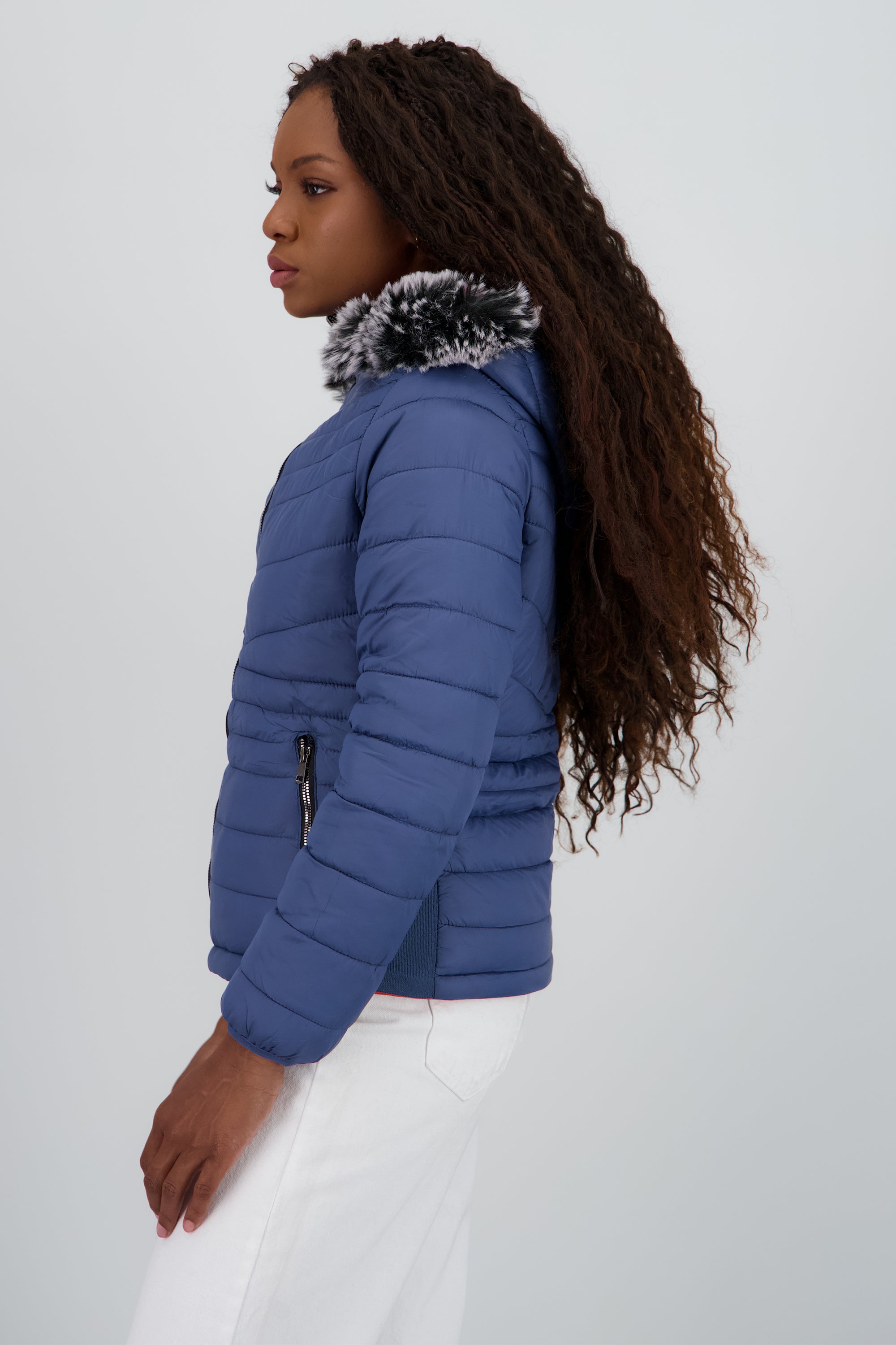 Chamarra capitonada det gorro a contraste AZUL