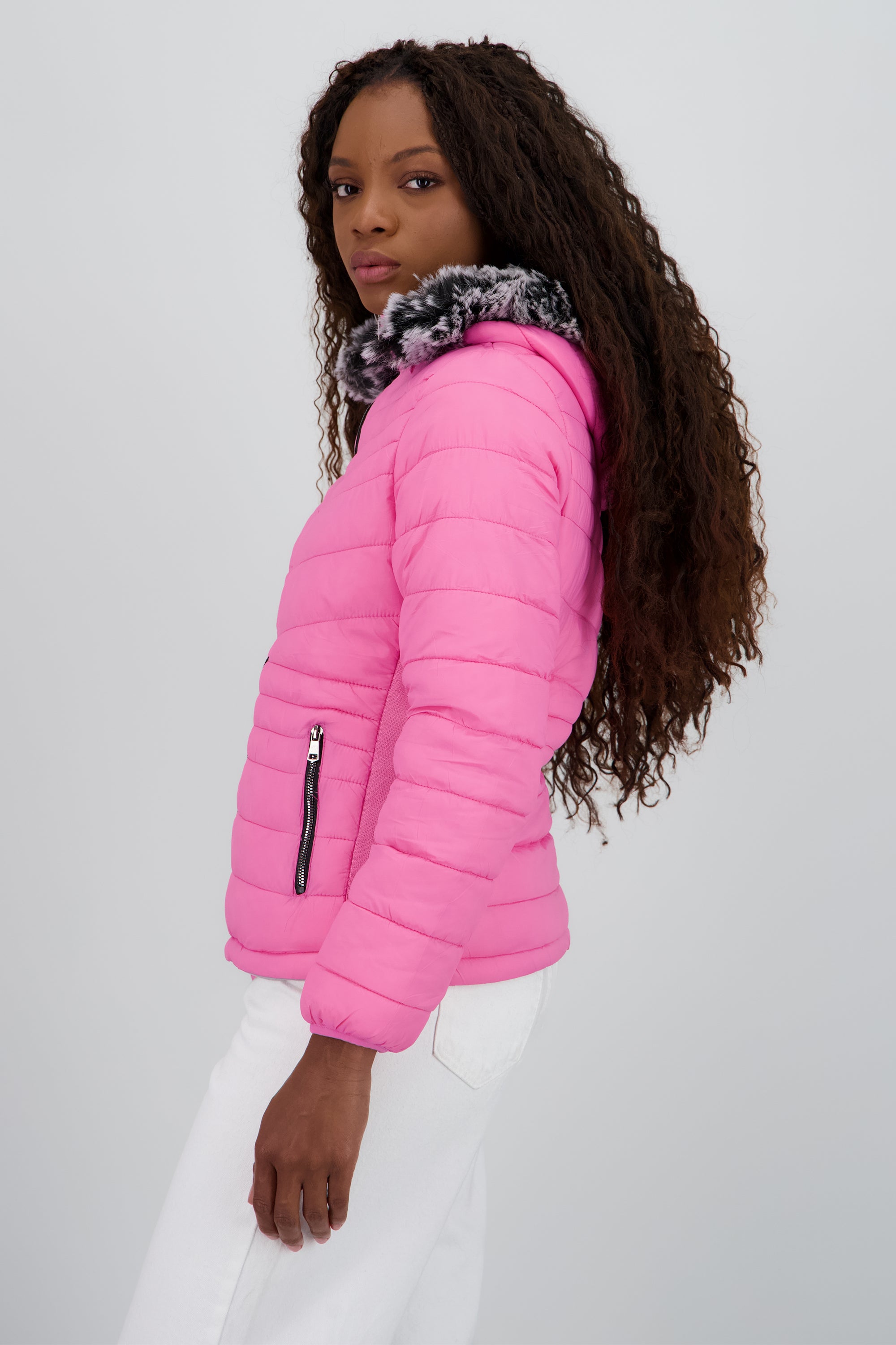 Chamarra capitonada det gorro a contraste ROSA