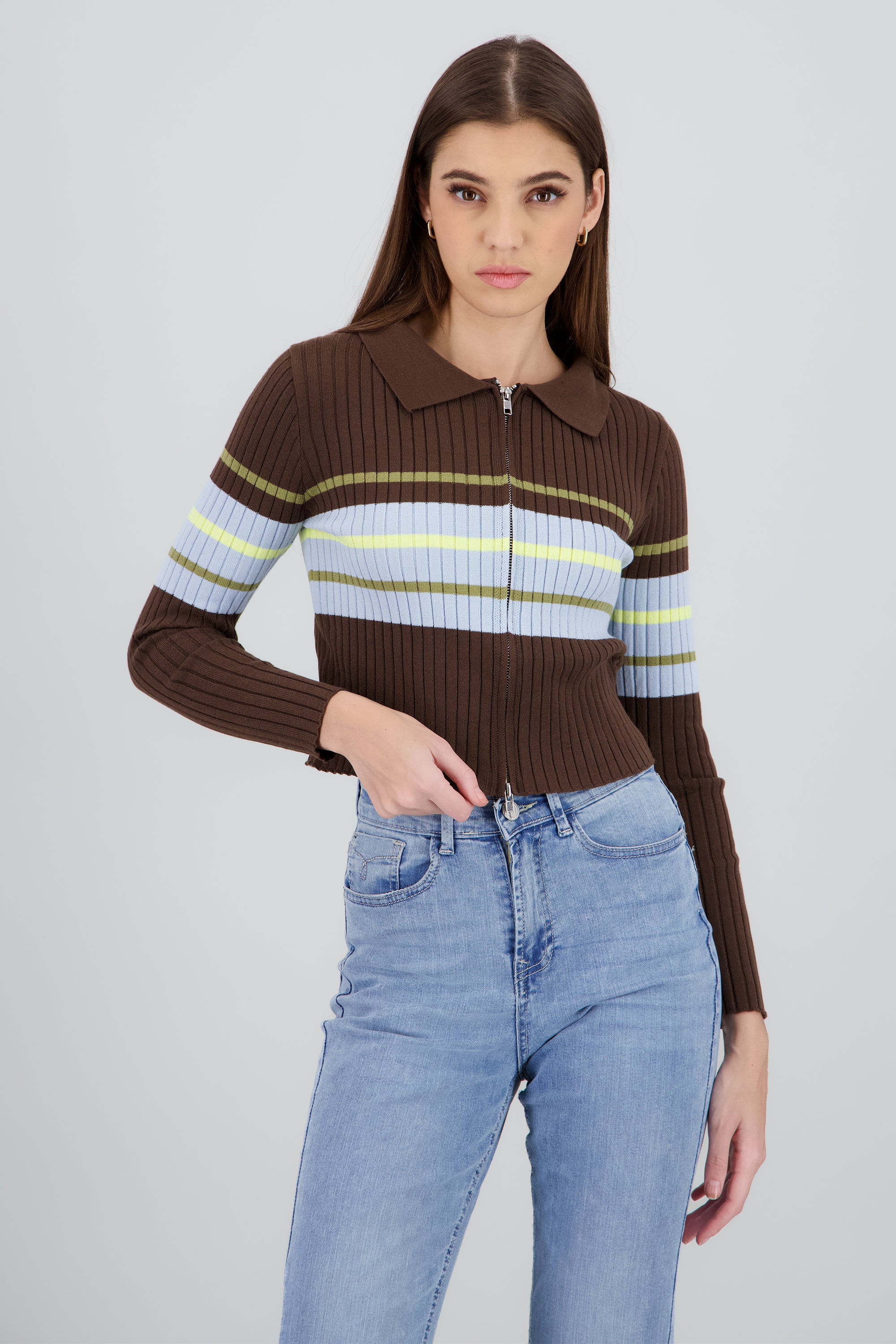 Sueter manga larga tejido con cierrre CAFE COMBO