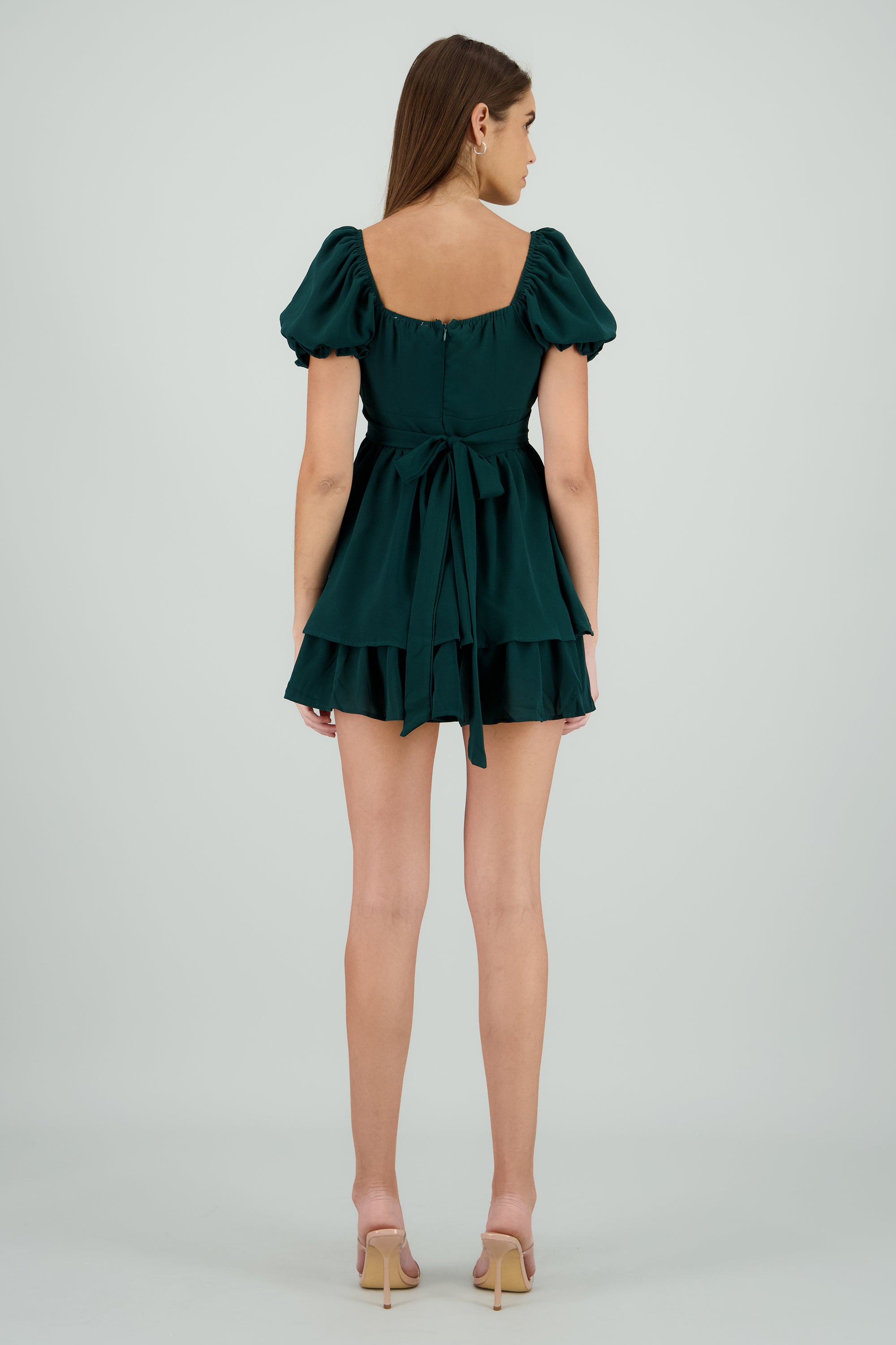 Vestido con olanes VERDE CAZADOR