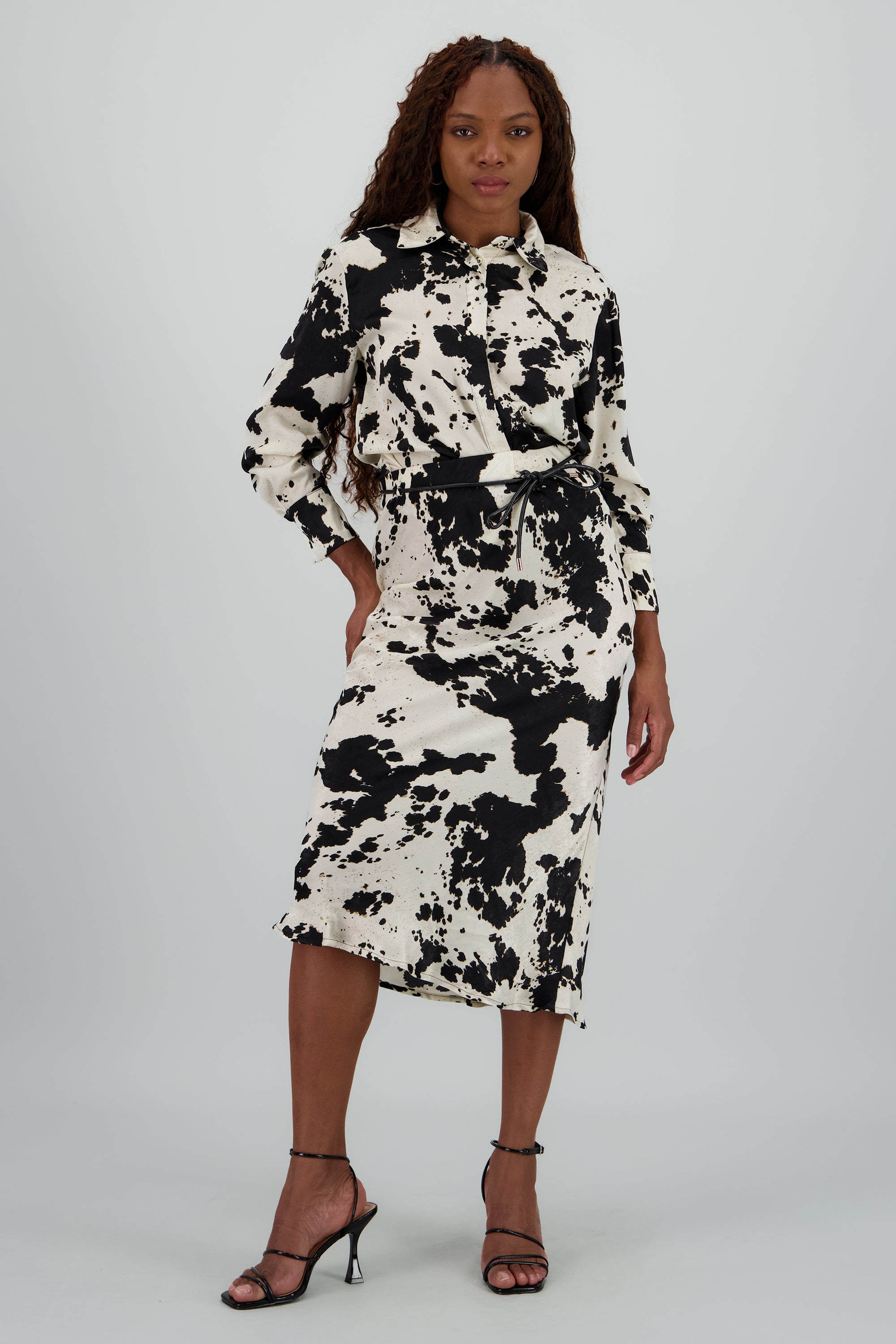 Falda estampado vaca detalle cinturon NEGRO COMBO