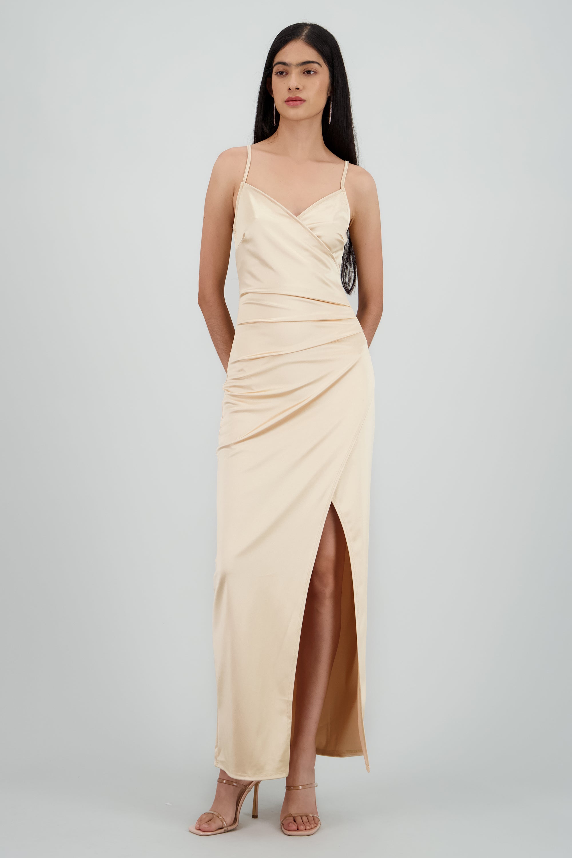 Vestido satinado midi AMARILLO PASTEL