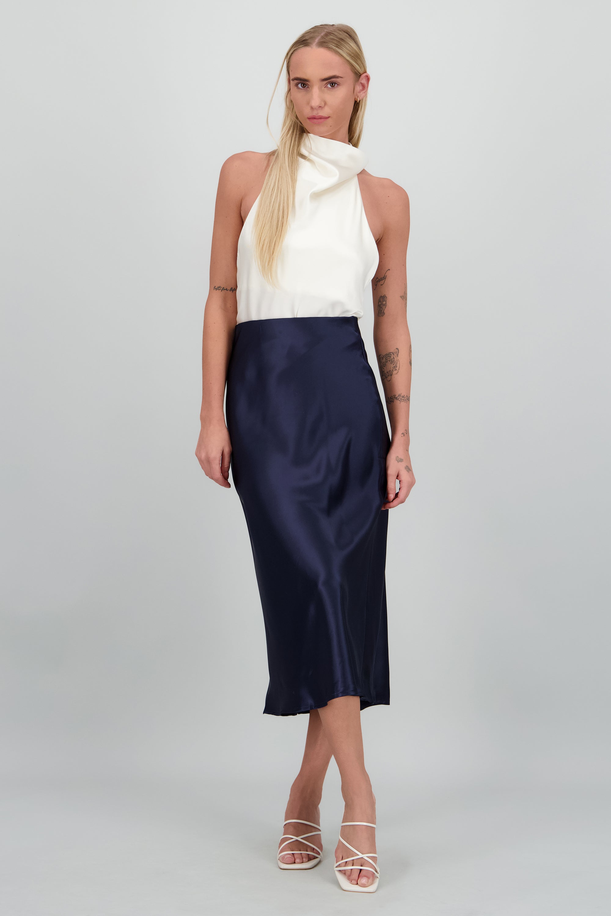 Falda satinada midi lisa MARINO