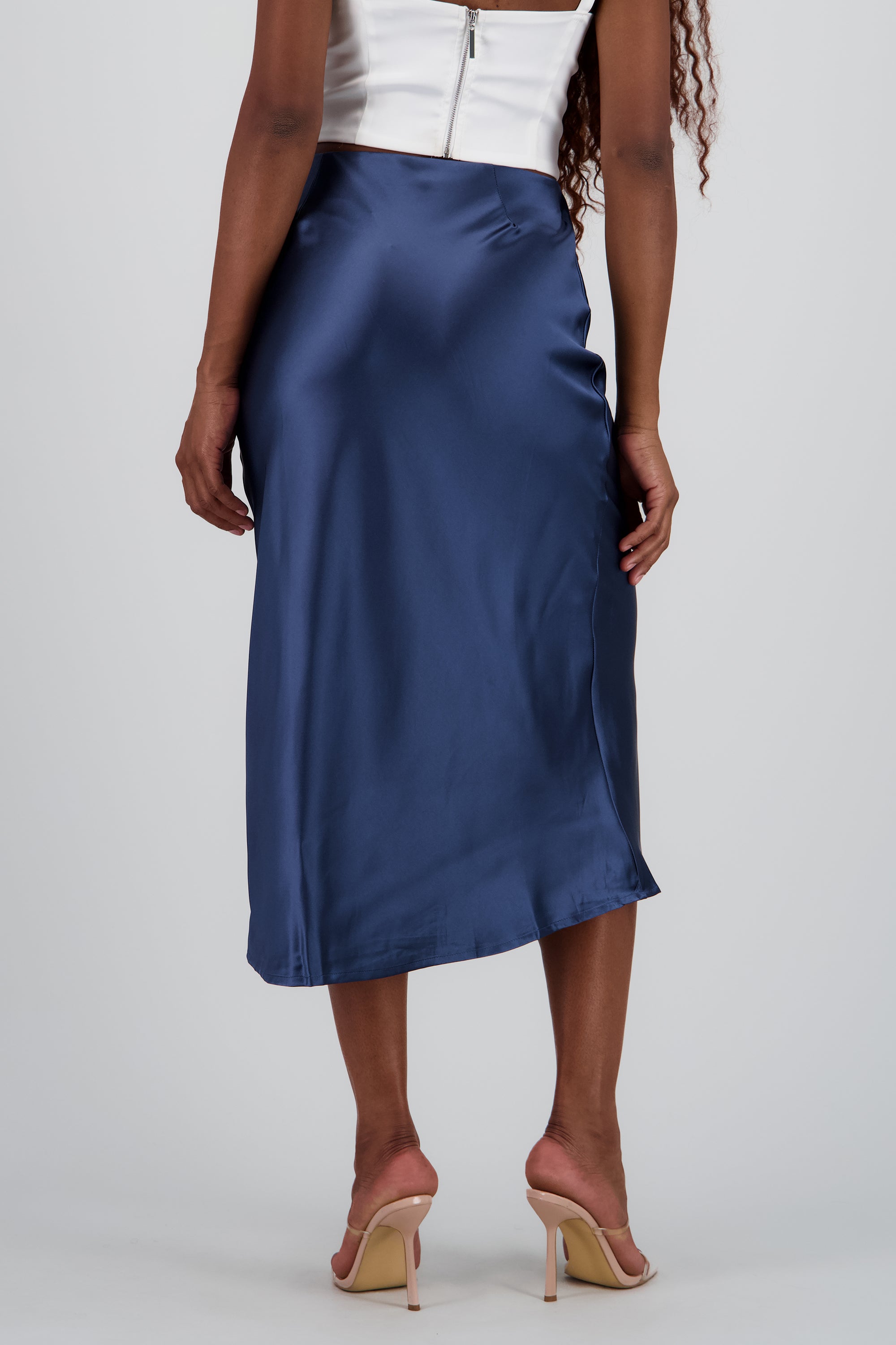 Falda satinada midi lisa INDIGO