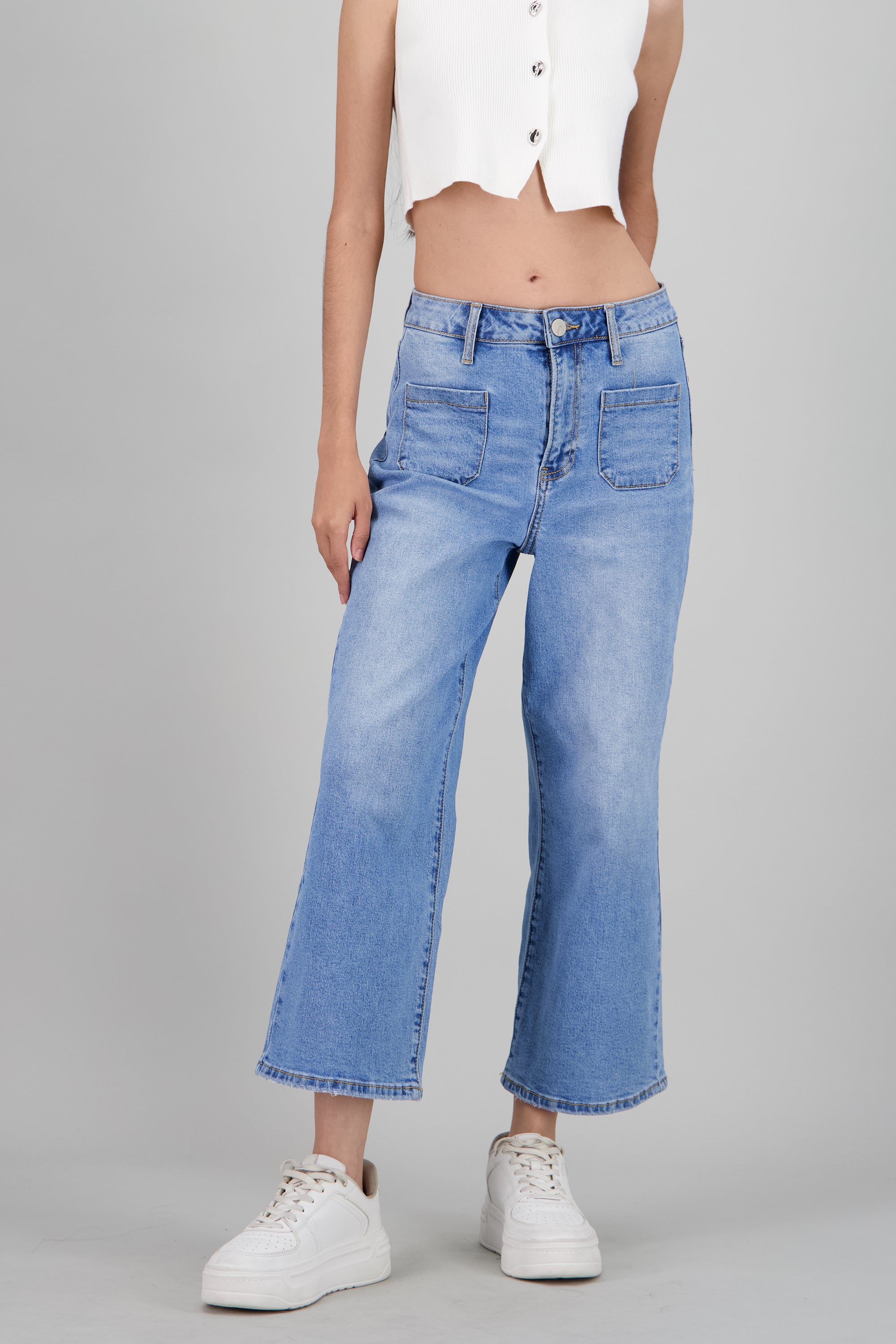 Jeans culotte bolsas delanteras LIGHT WASH