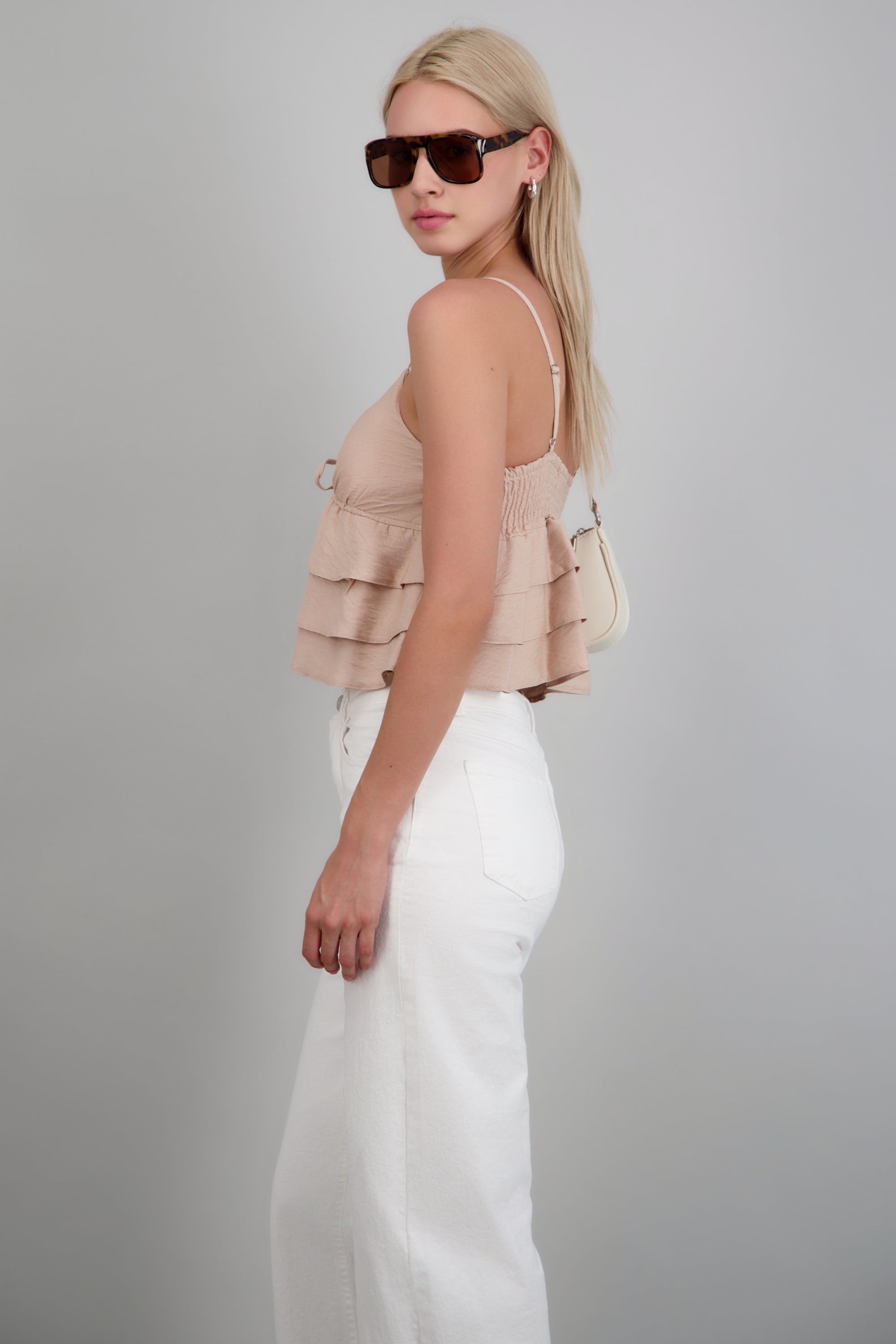 Top tirantes con olanes BEIGE