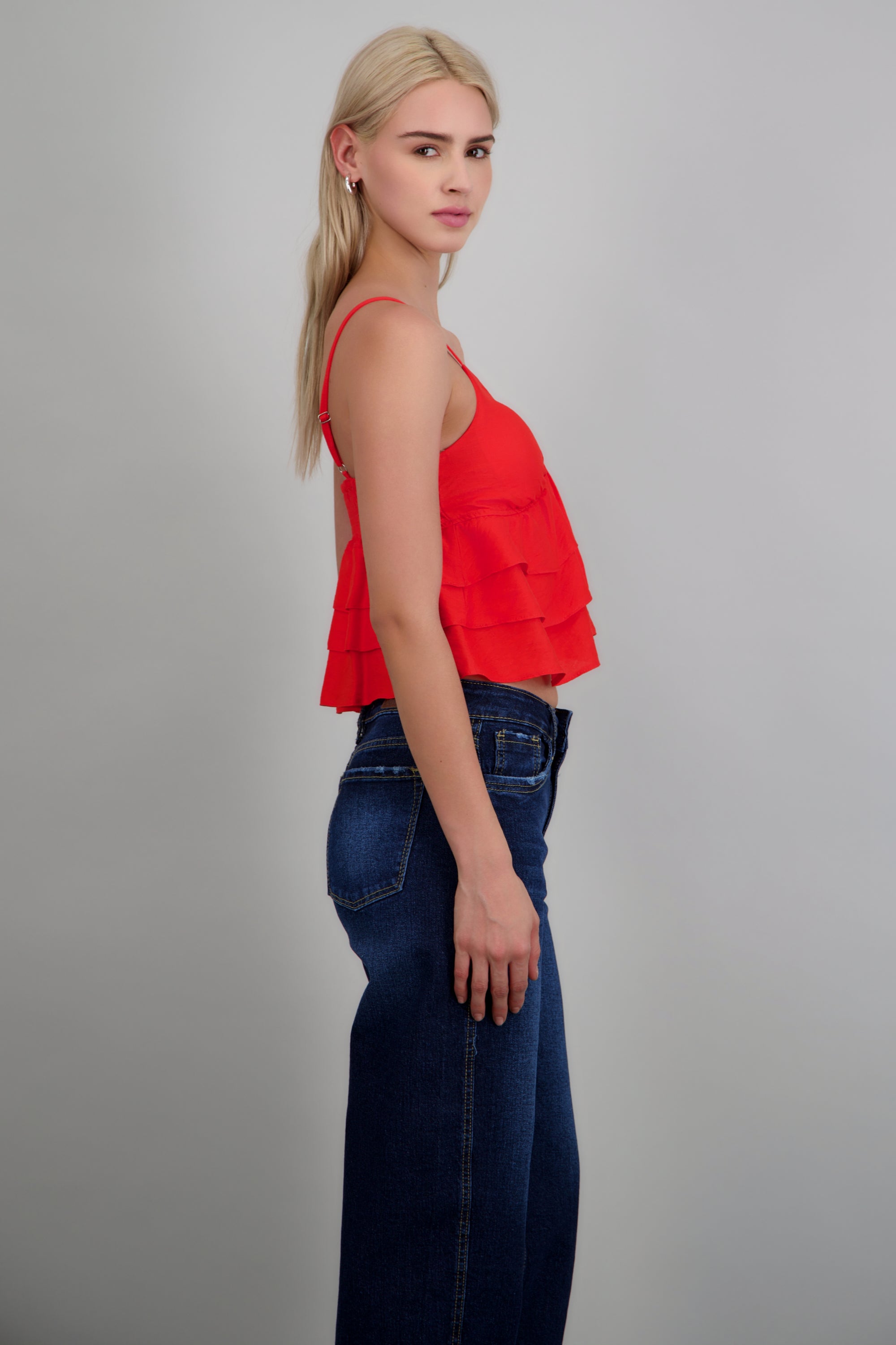 Top tirantes con olanes ROJO TOMATE