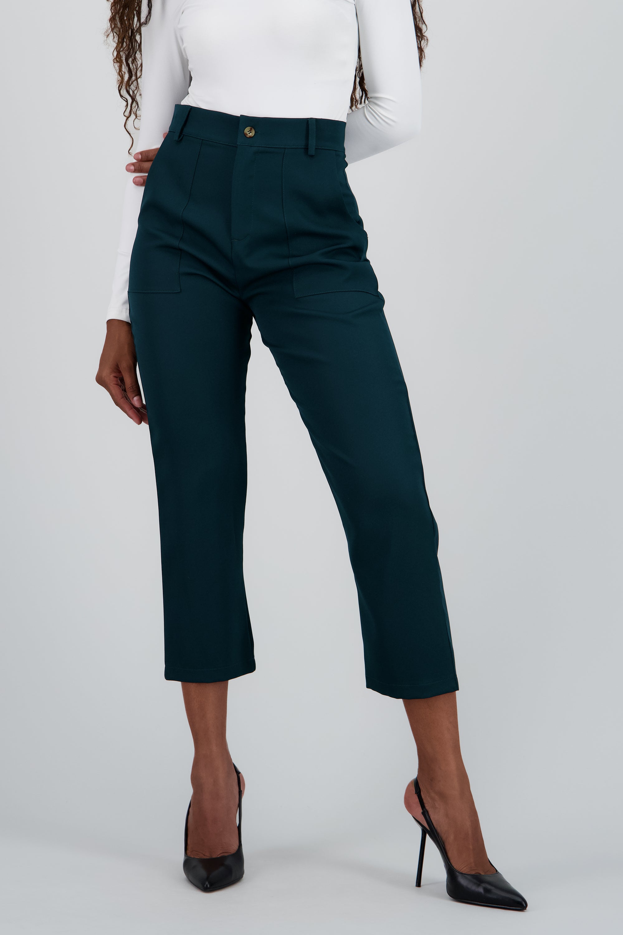 Pantalón Cintura Alta Capri Bolsas VERDE CAZADOR