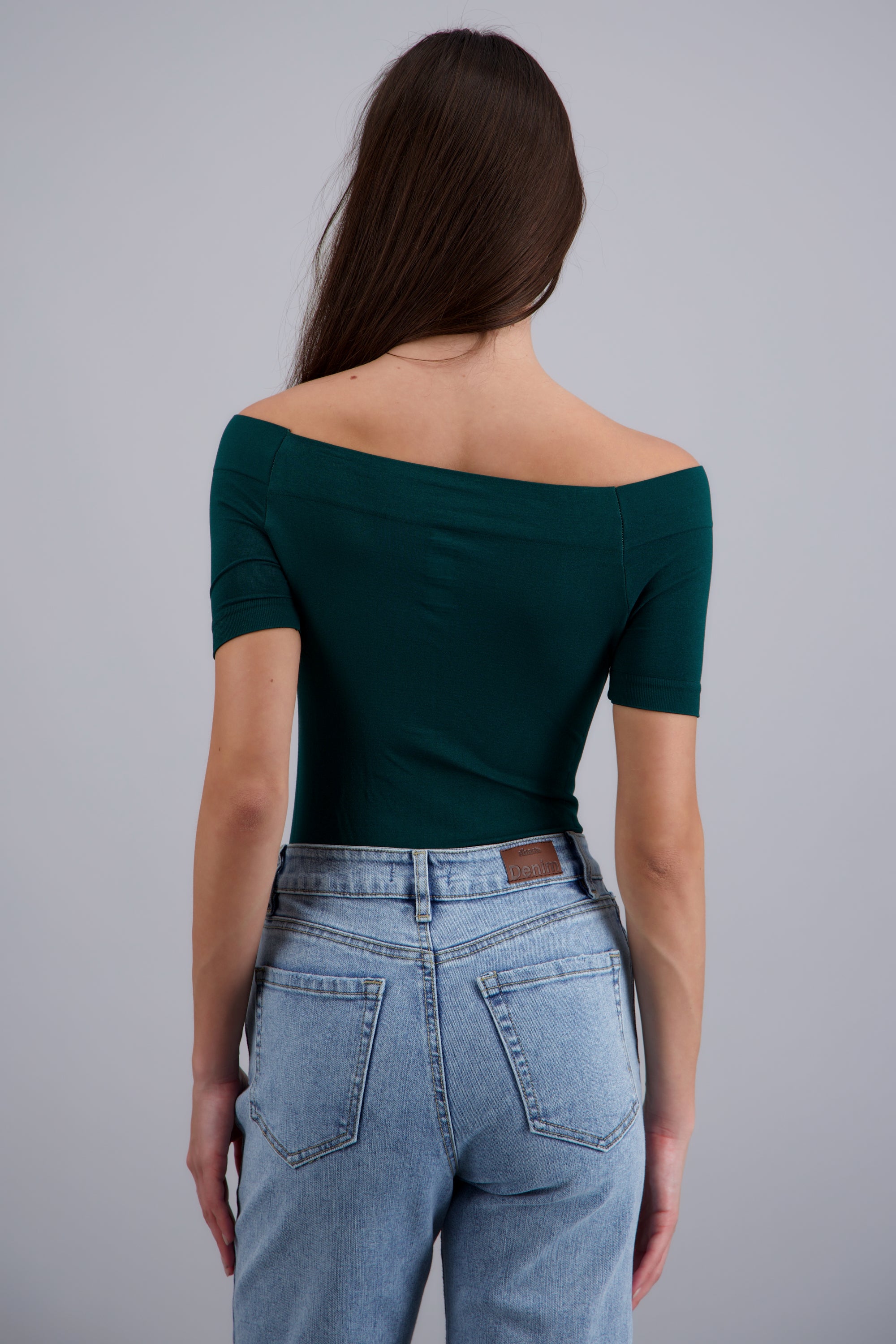 Bodysuit Liso Hombros Descubiertos JADE