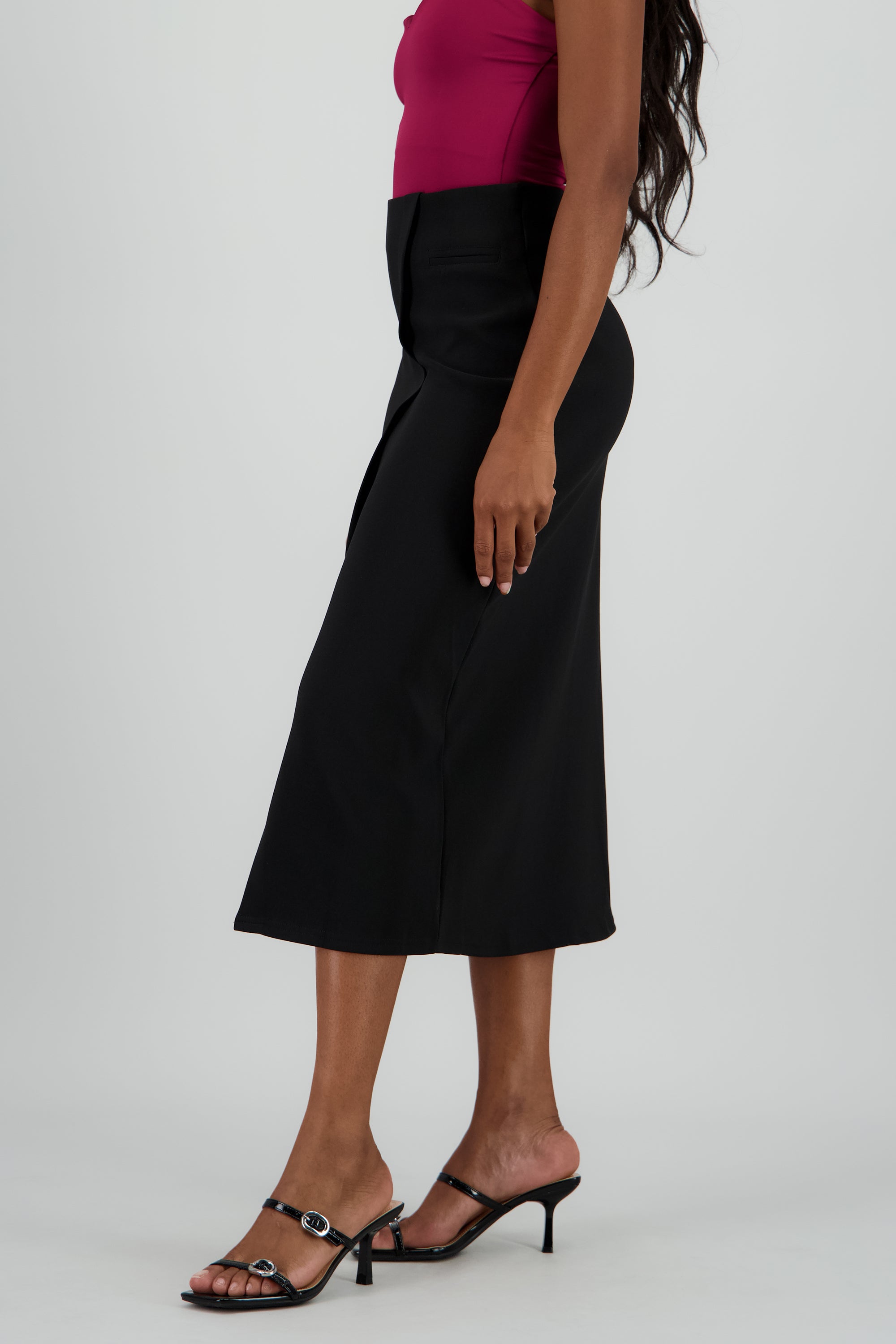 Falda midi corte NEGRO