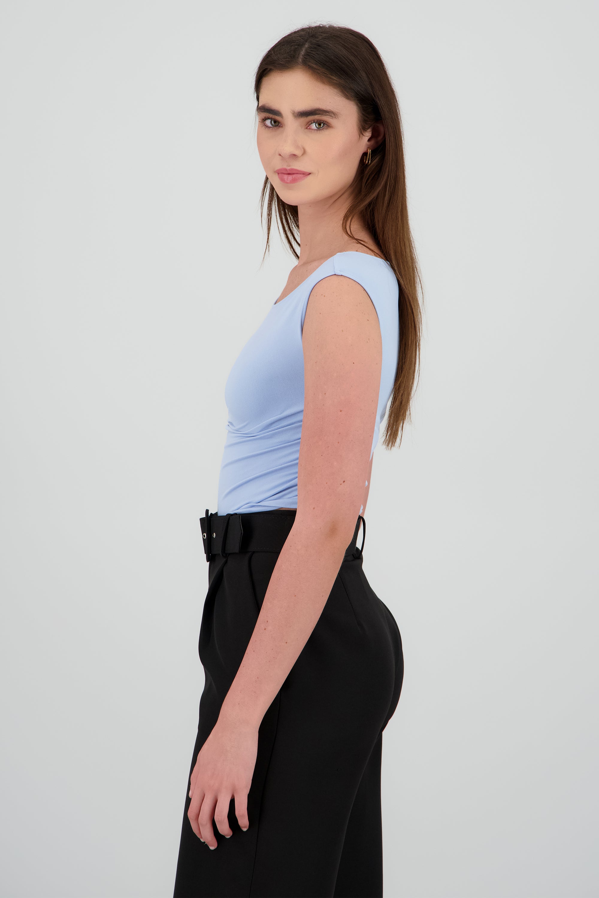 Top plisado sin mangas AZUL PASTEL