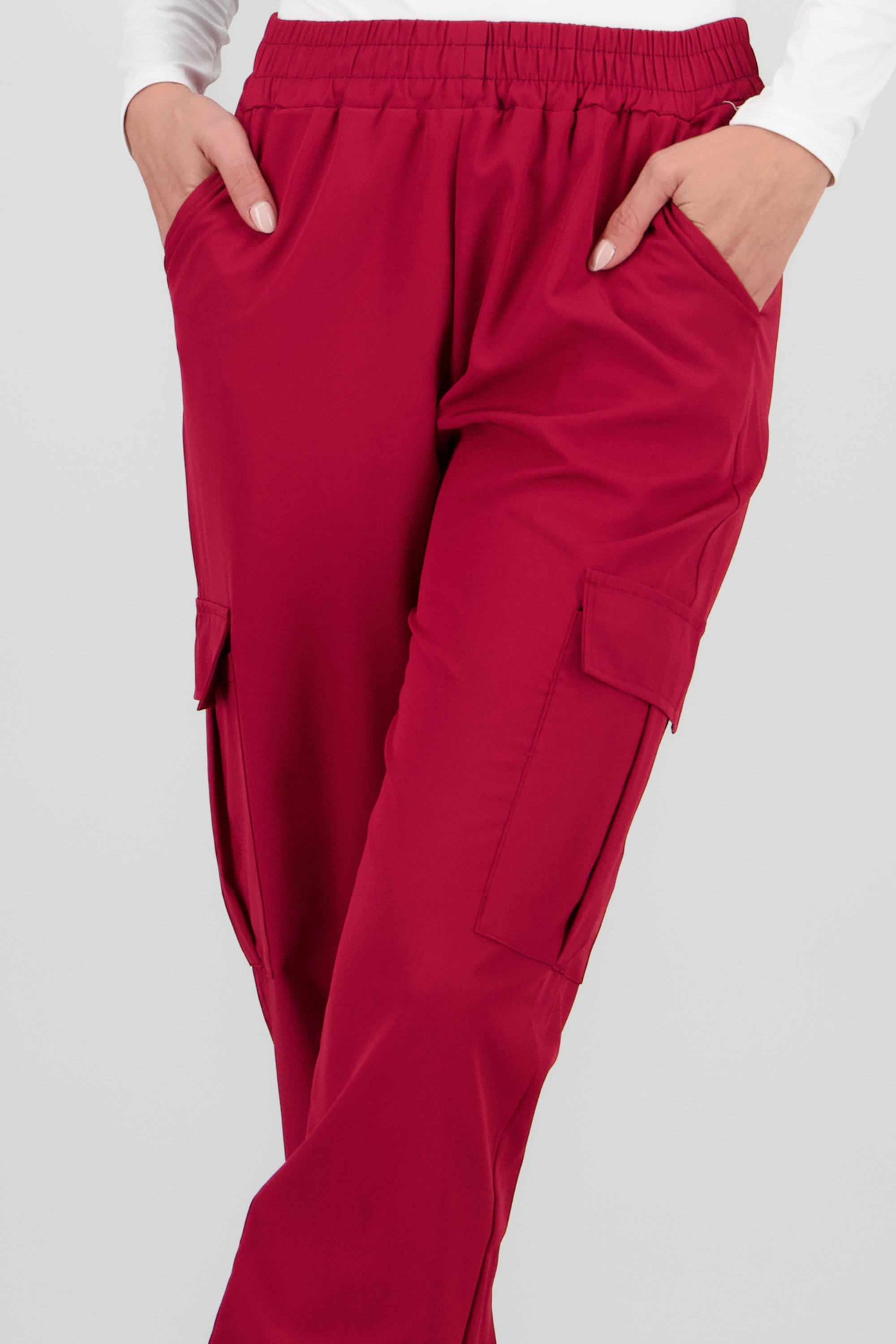 Pantalón Cargo Monocolor Bolsas CIRUELA