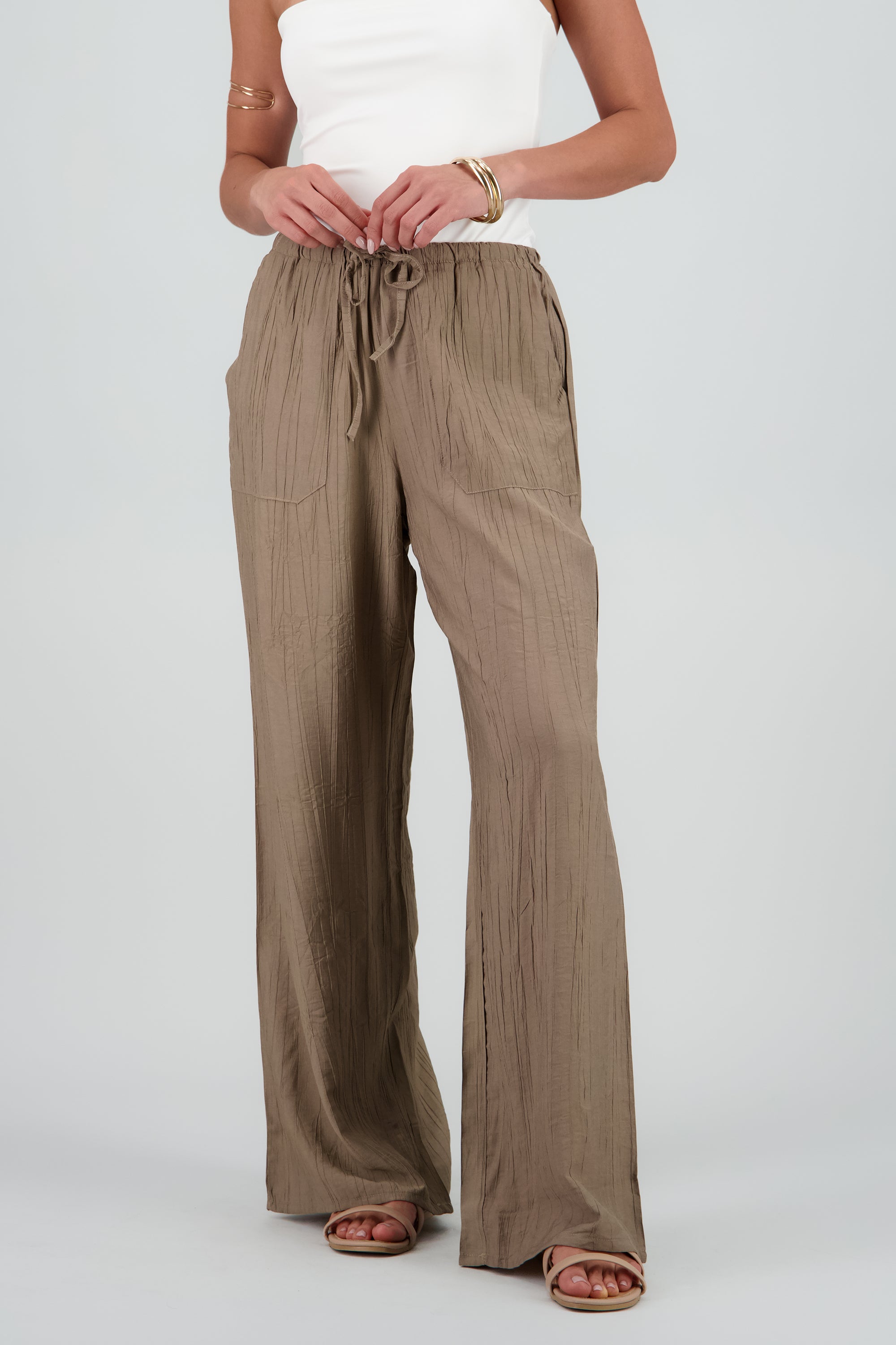 Pantalón fluido detalle jareta funcional GREIGE
