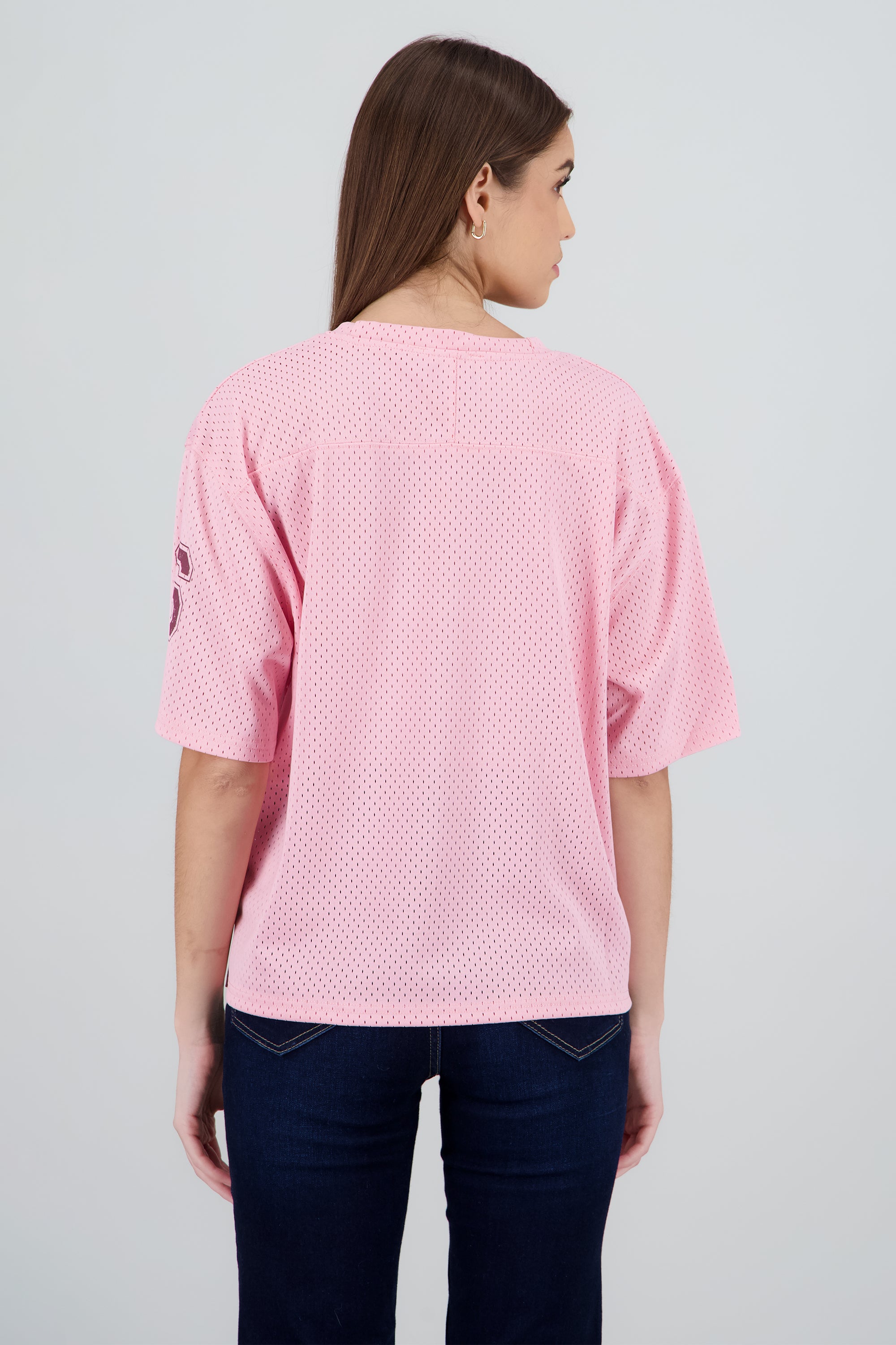 Playera tipo jersey con numero MALVA