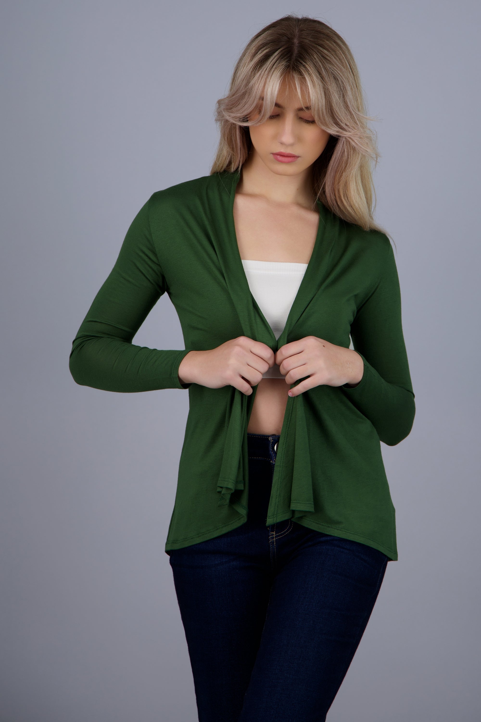 Cárdigan Corto Caída Cascada Manga Larga OLIVO