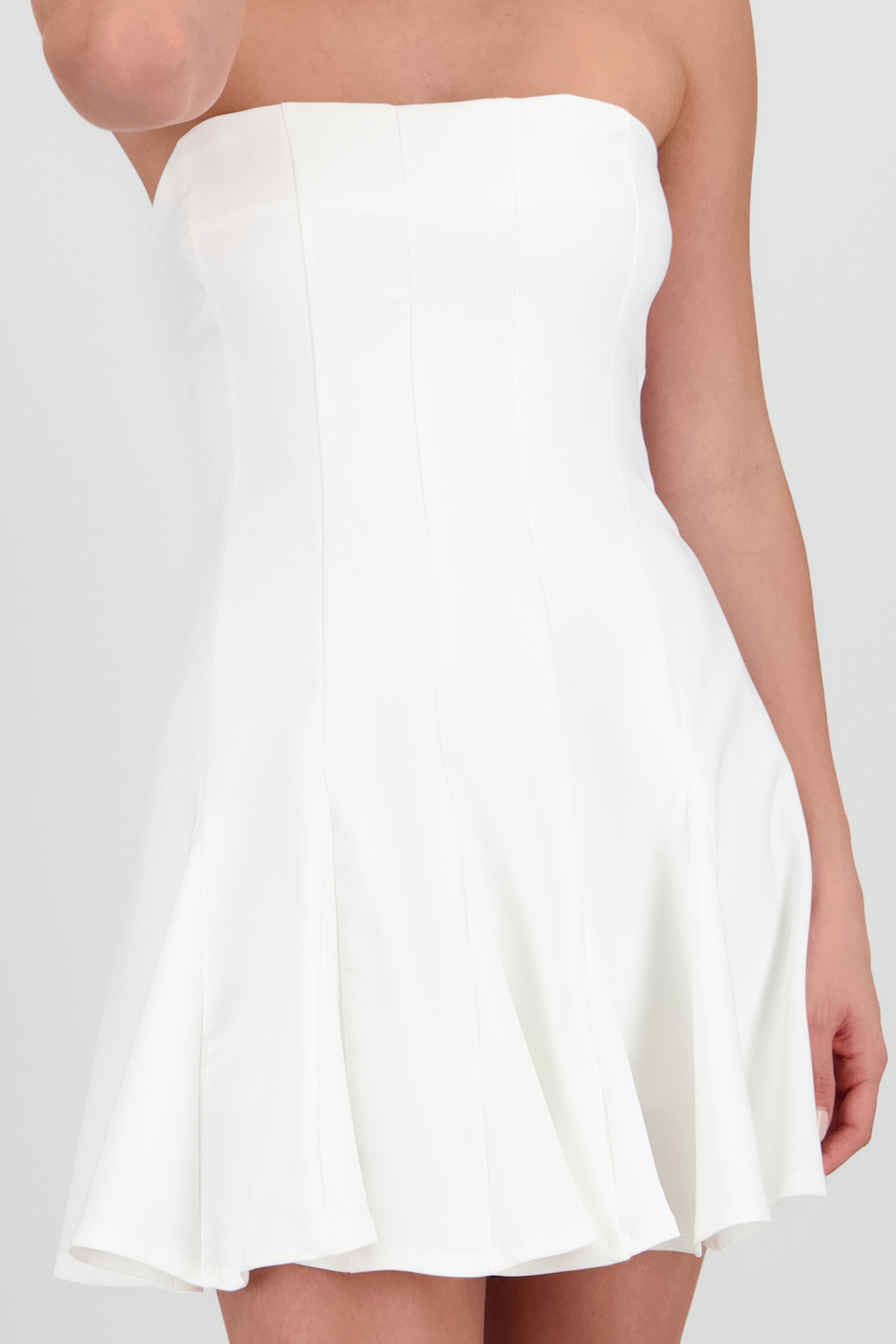 Vestido off shoulder tablas HUESO