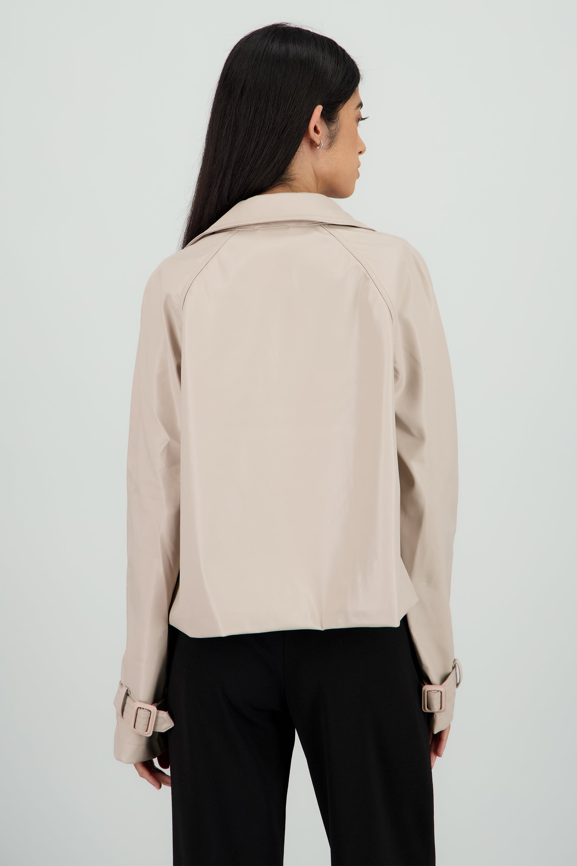 Trench corto PU CREMA