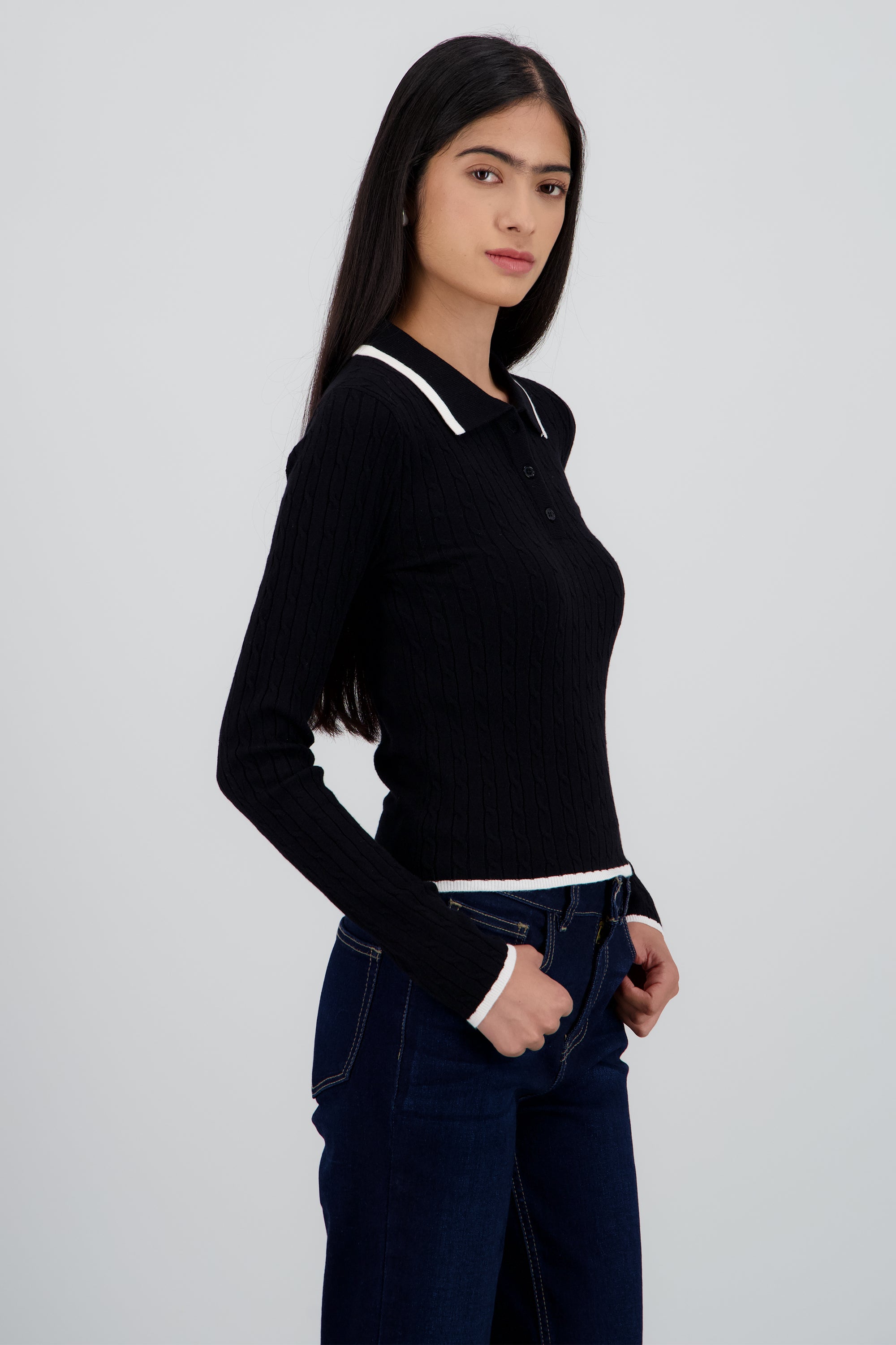 Sueter tipo polo manga larga textura raya contrast NEGRO COMBO