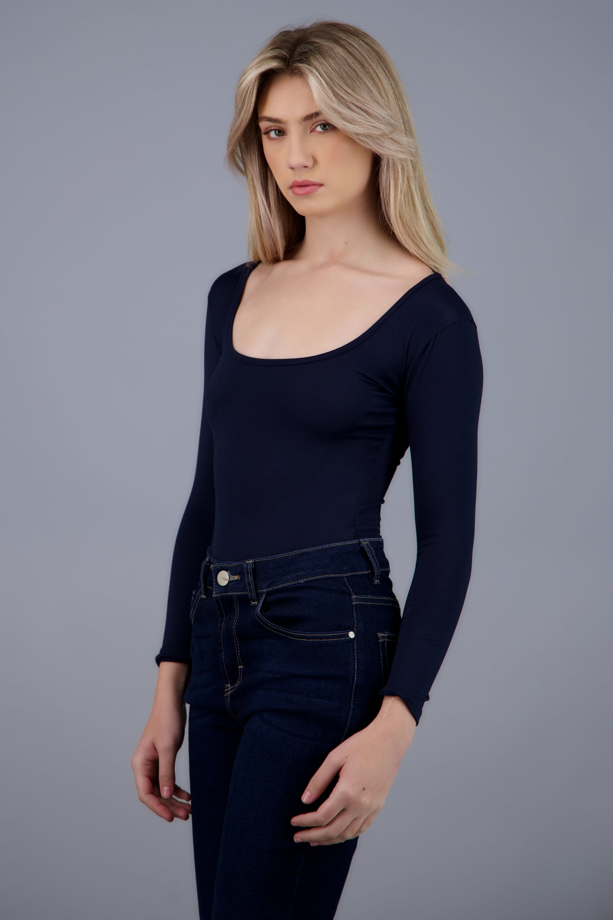 Bodysuit Liso Cuello Scoop MARINO