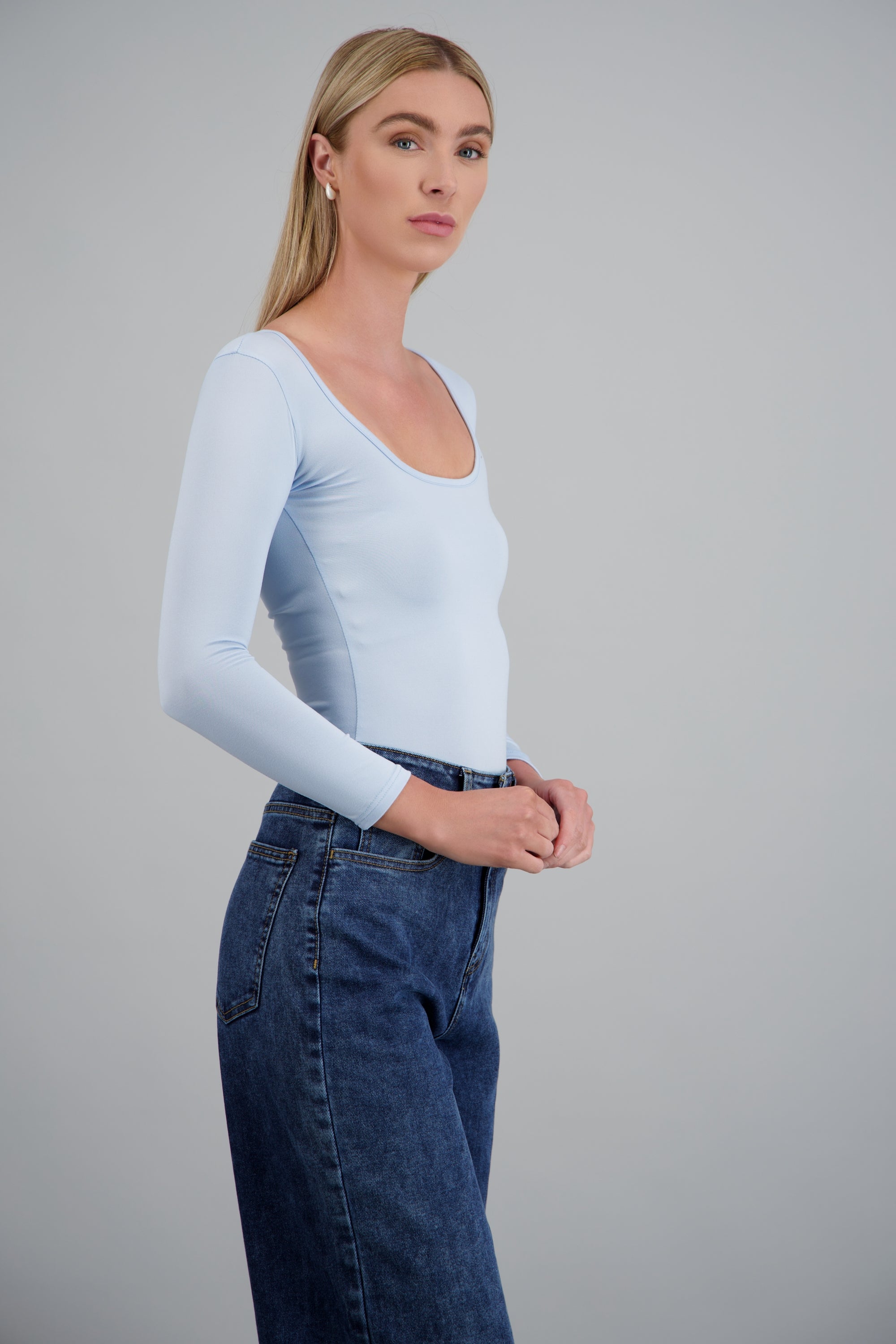Bodysuit Liso Cuello Scoop AZUL CIELO