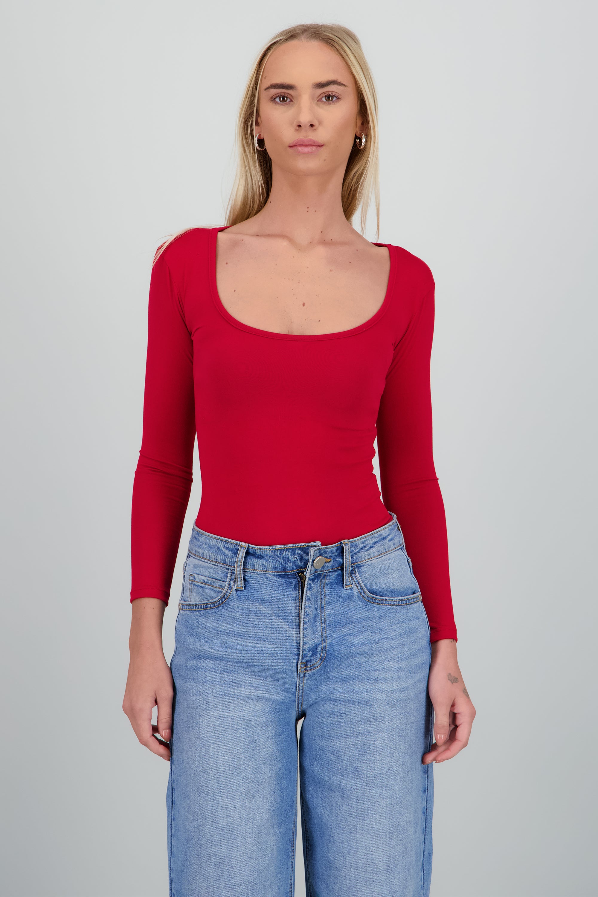 Bodysuit Liso Cuello Scoop ROJO