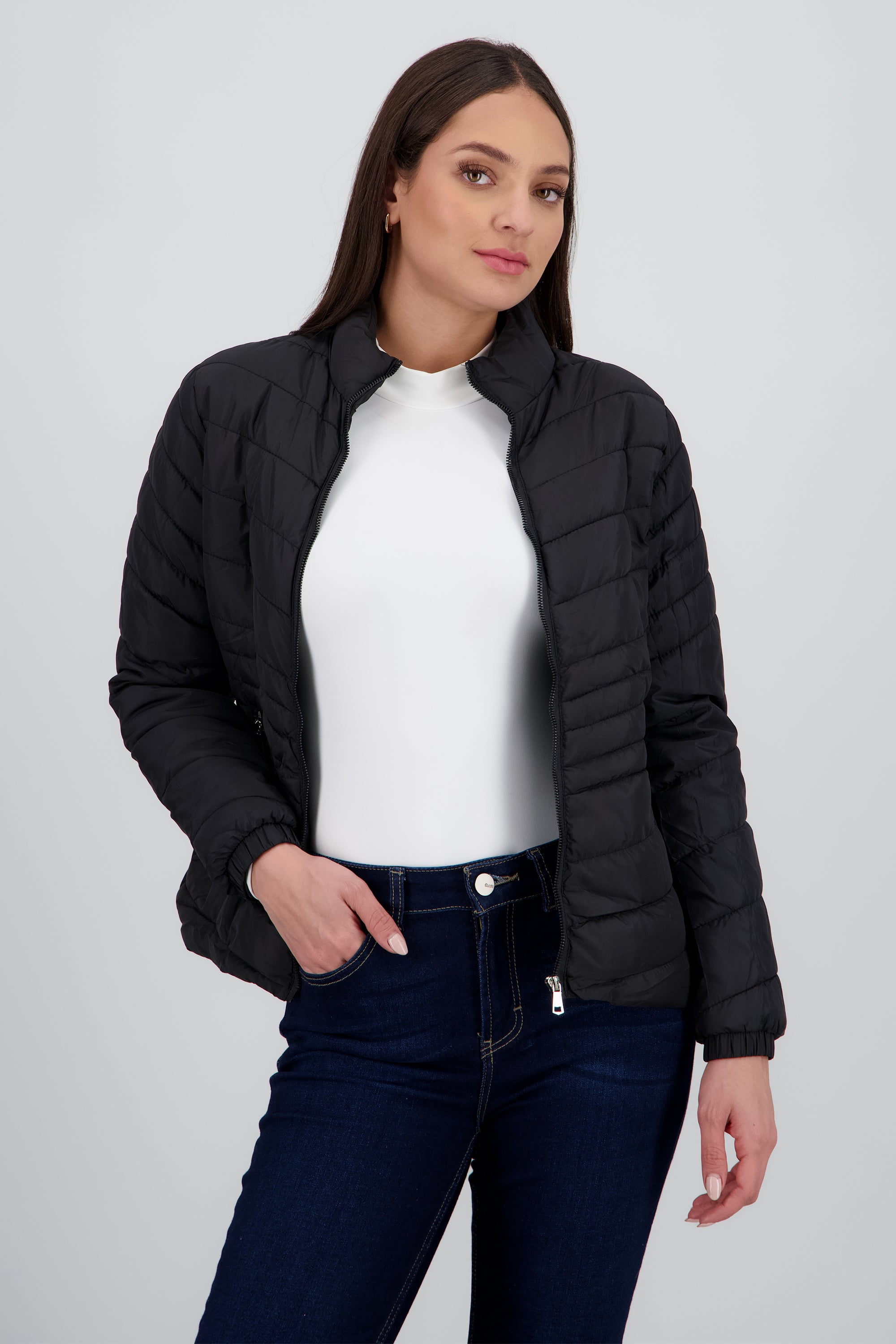 Chamarra puffer con bolsas NEGRO