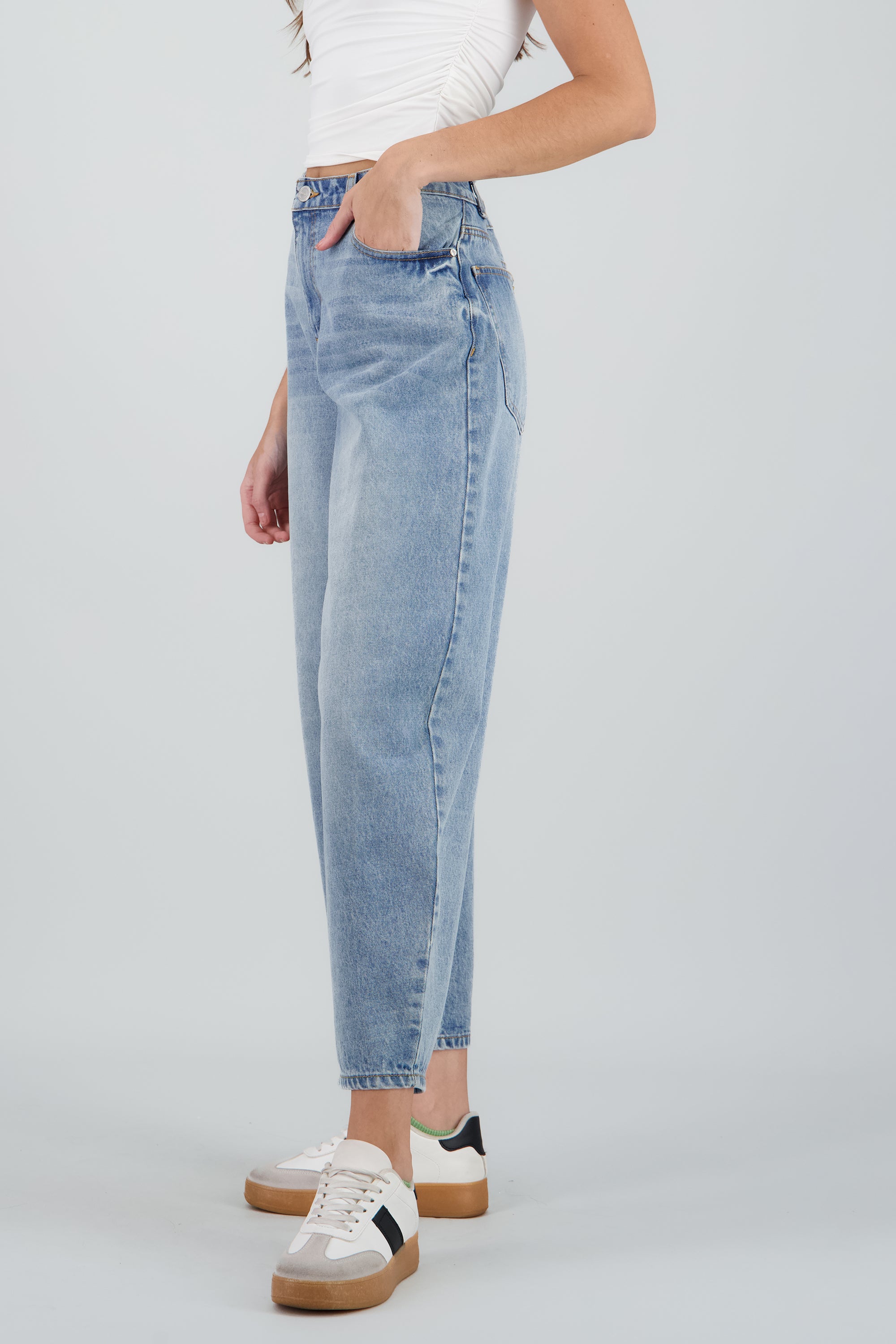 Jeans barrel amplio STONE