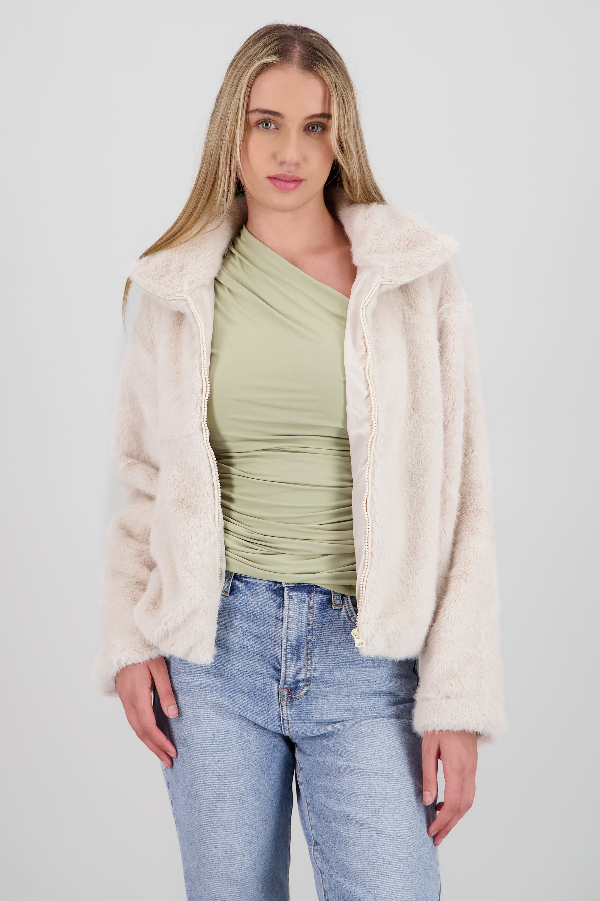 Chamarra peluche lisa HUESO