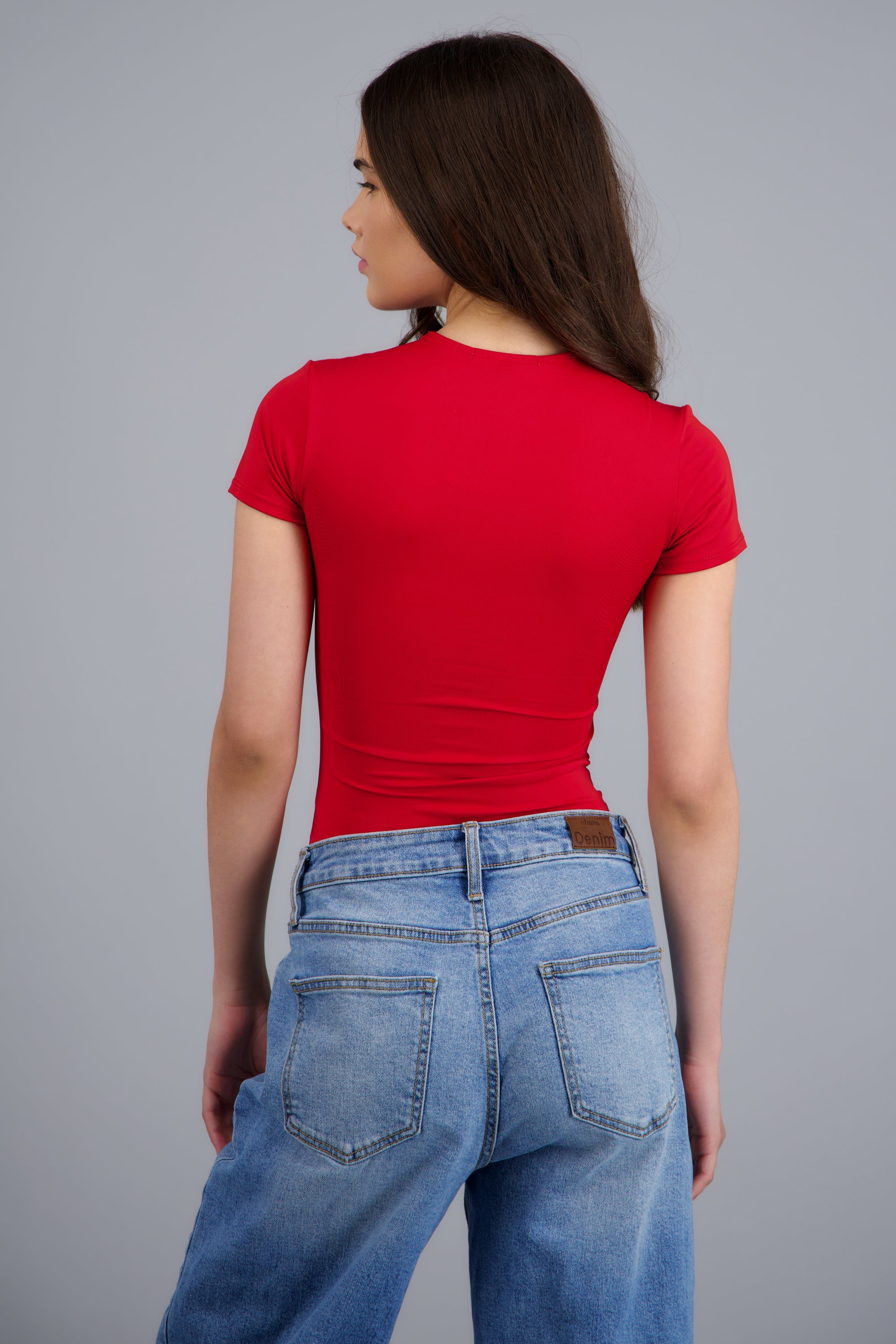 Body liso cuello redondo manga corta ROJO