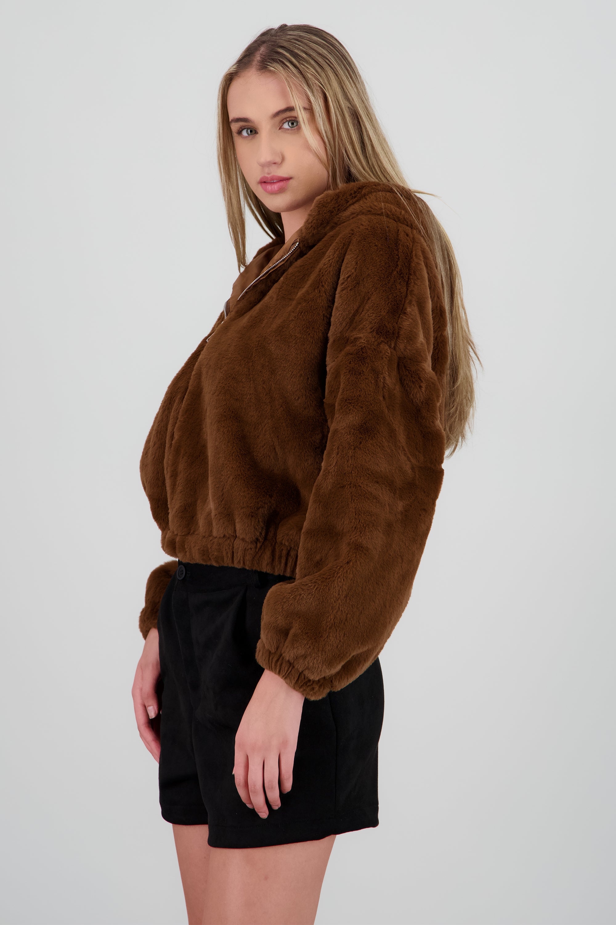Bomber peluche con gorro CHOCOLATE