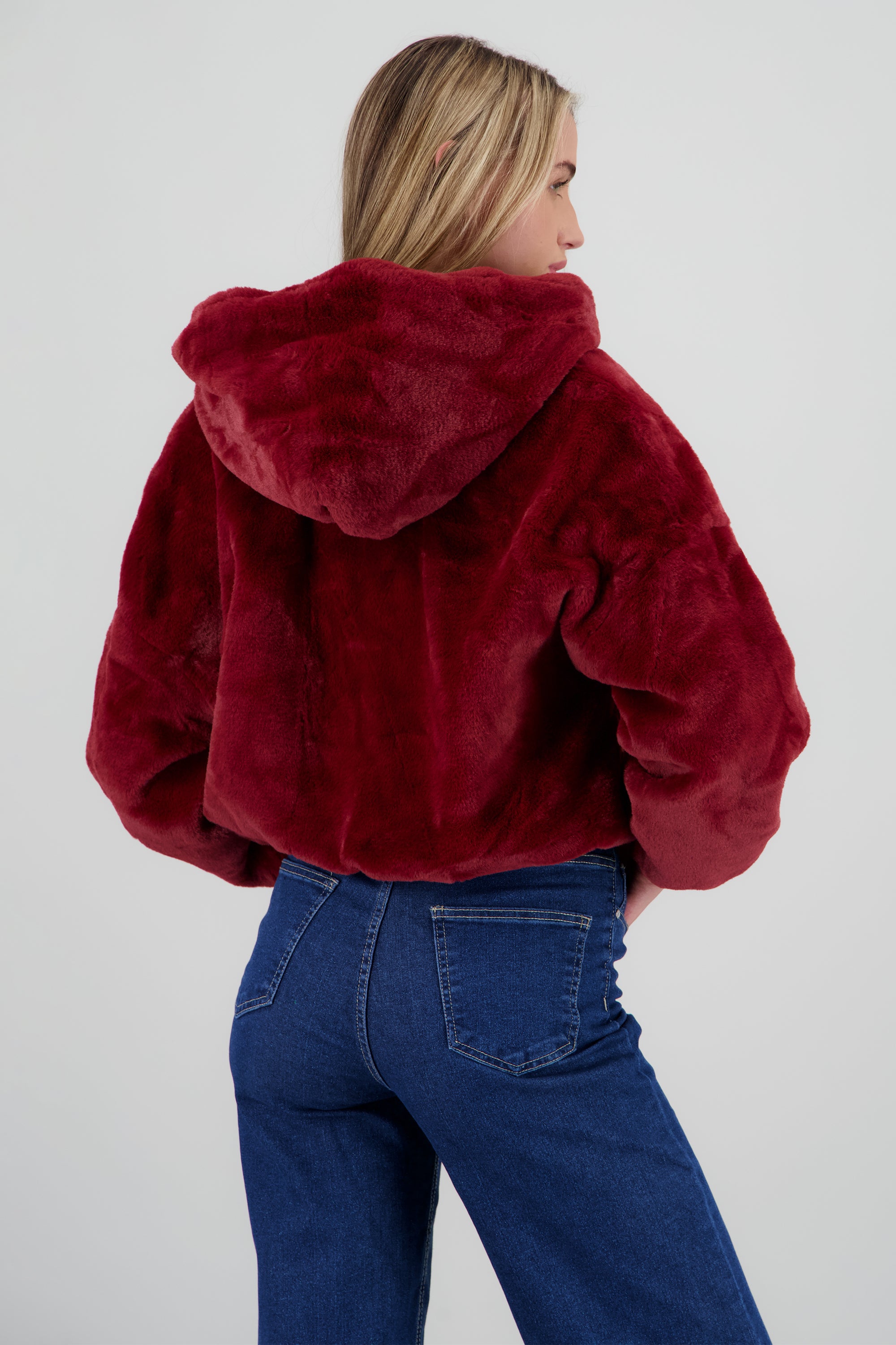 Bomber peluche con gorro VINO