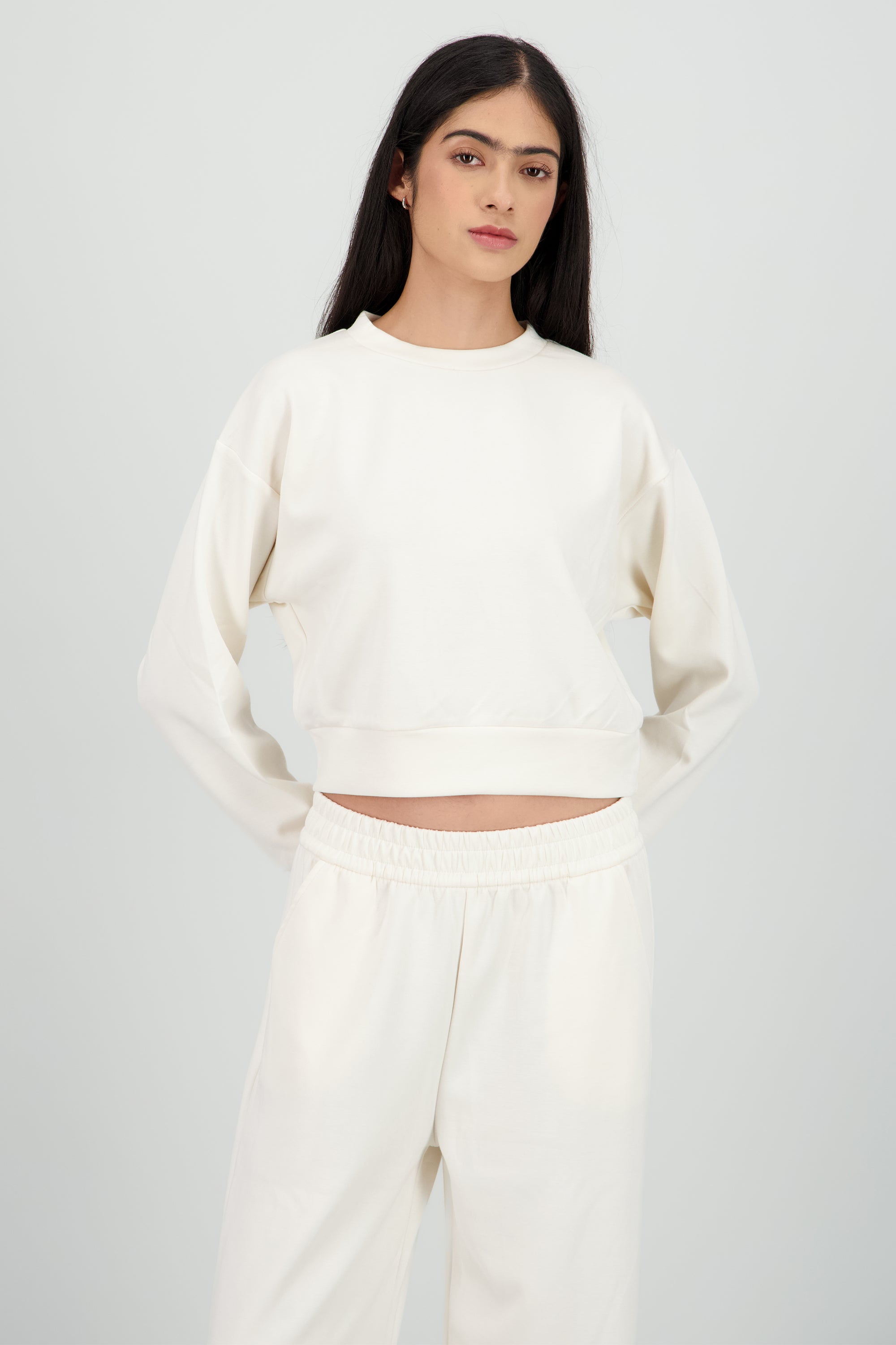 Sudadera suave lisa CREMA