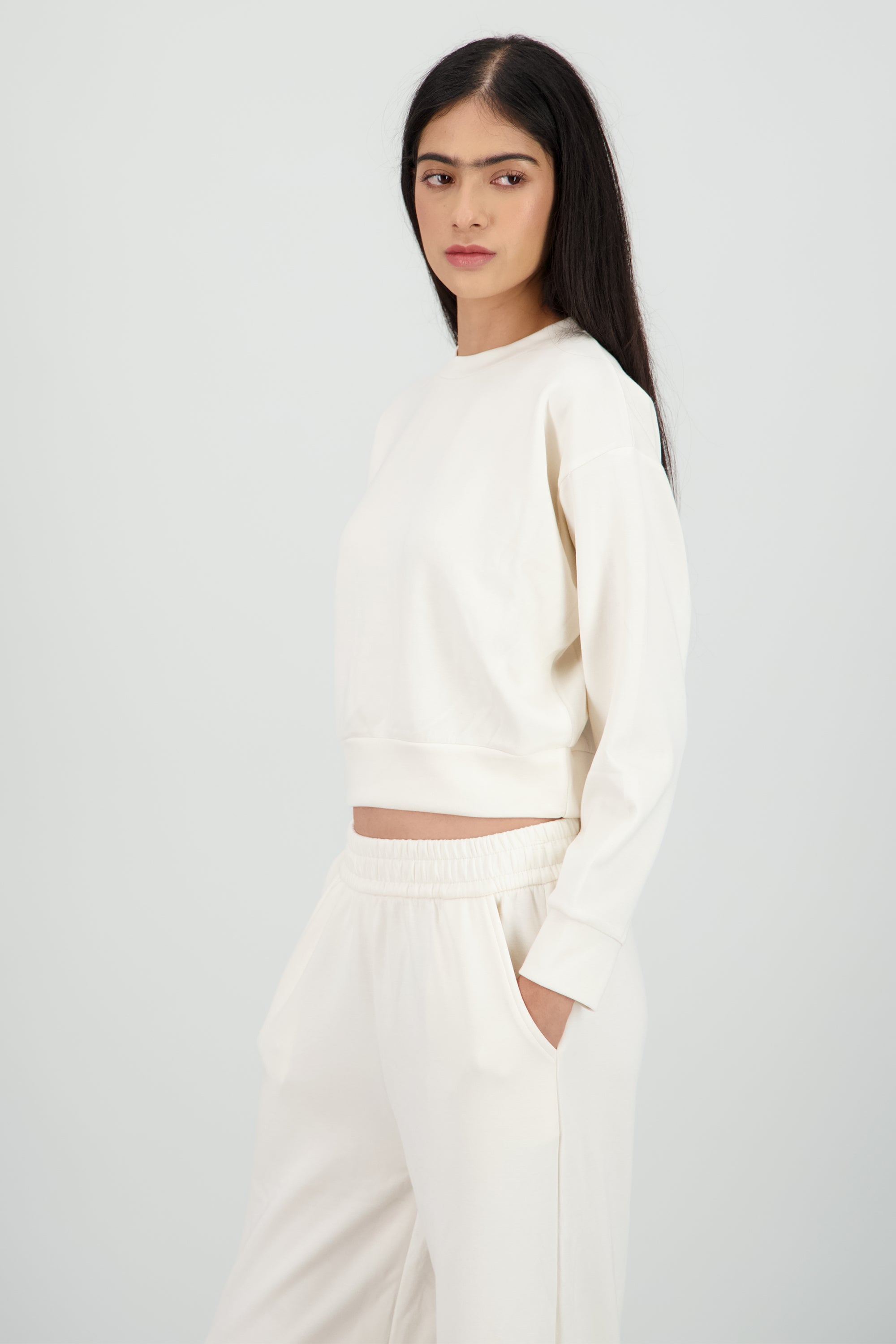 Sudadera suave lisa CREMA