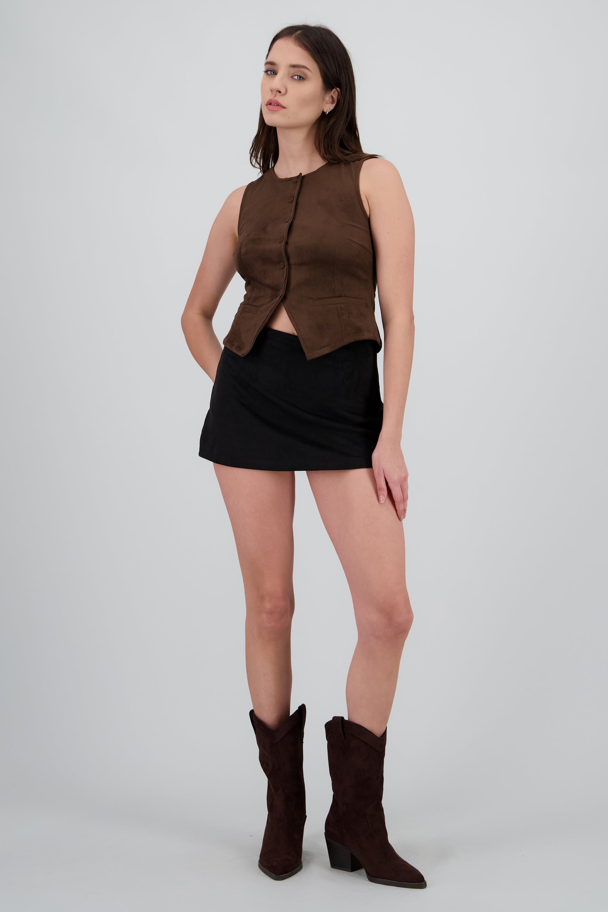Falda short mini suede lisa NEGRO