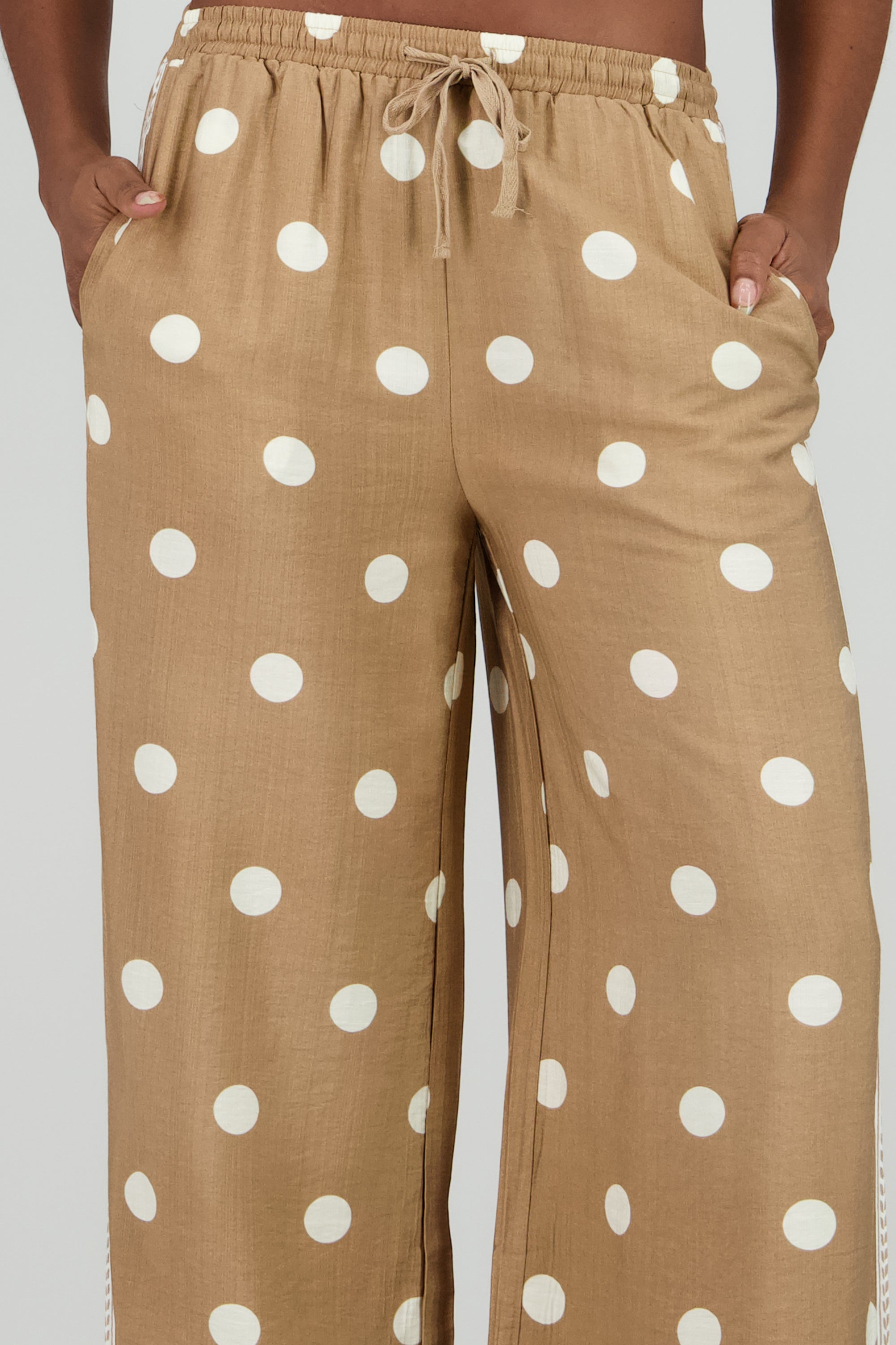 KHAKI COMBO