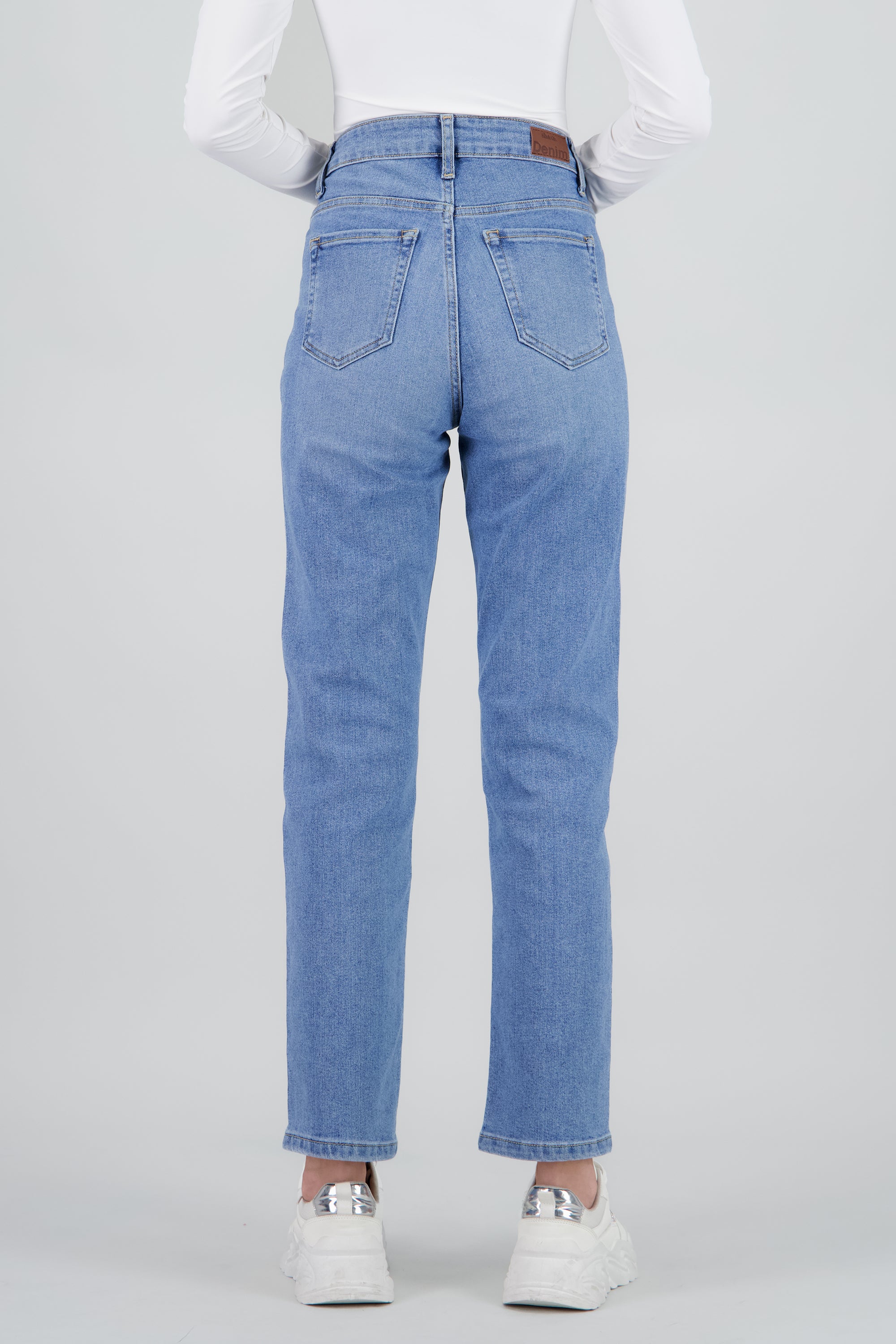 Jeans straight slim MEDIUM WASH