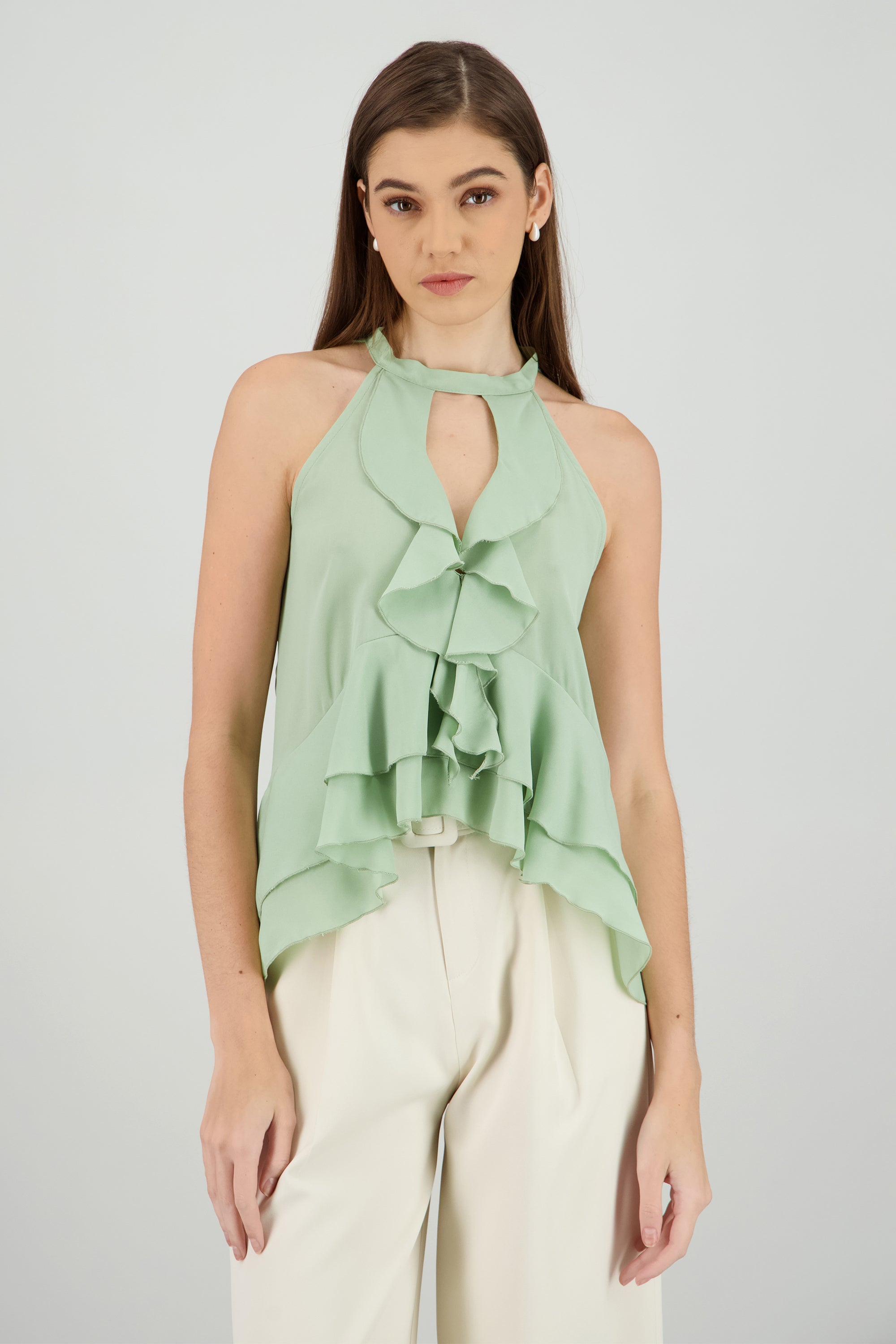Blusa halter sin mangas con olanes SAGE