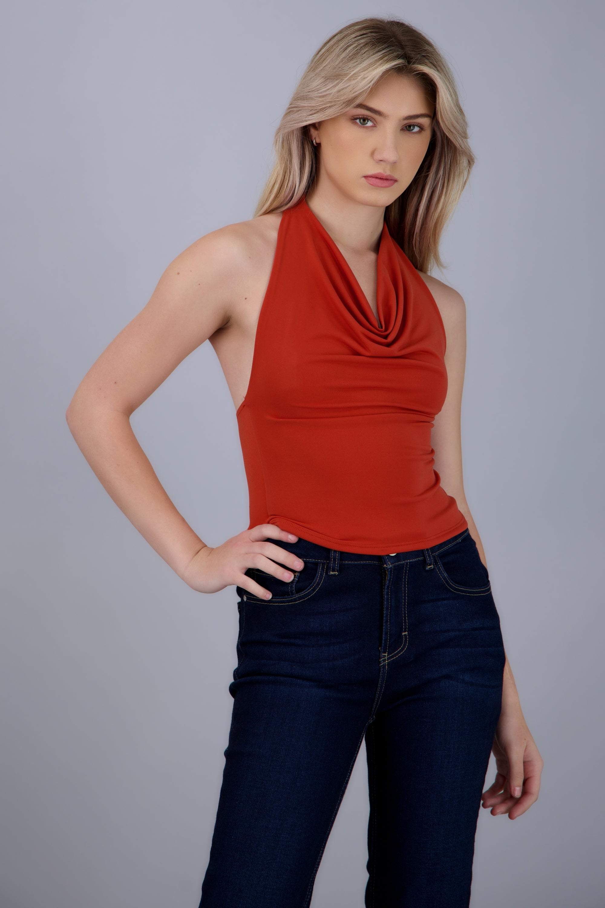 Top halter escote cascada LADRILLO