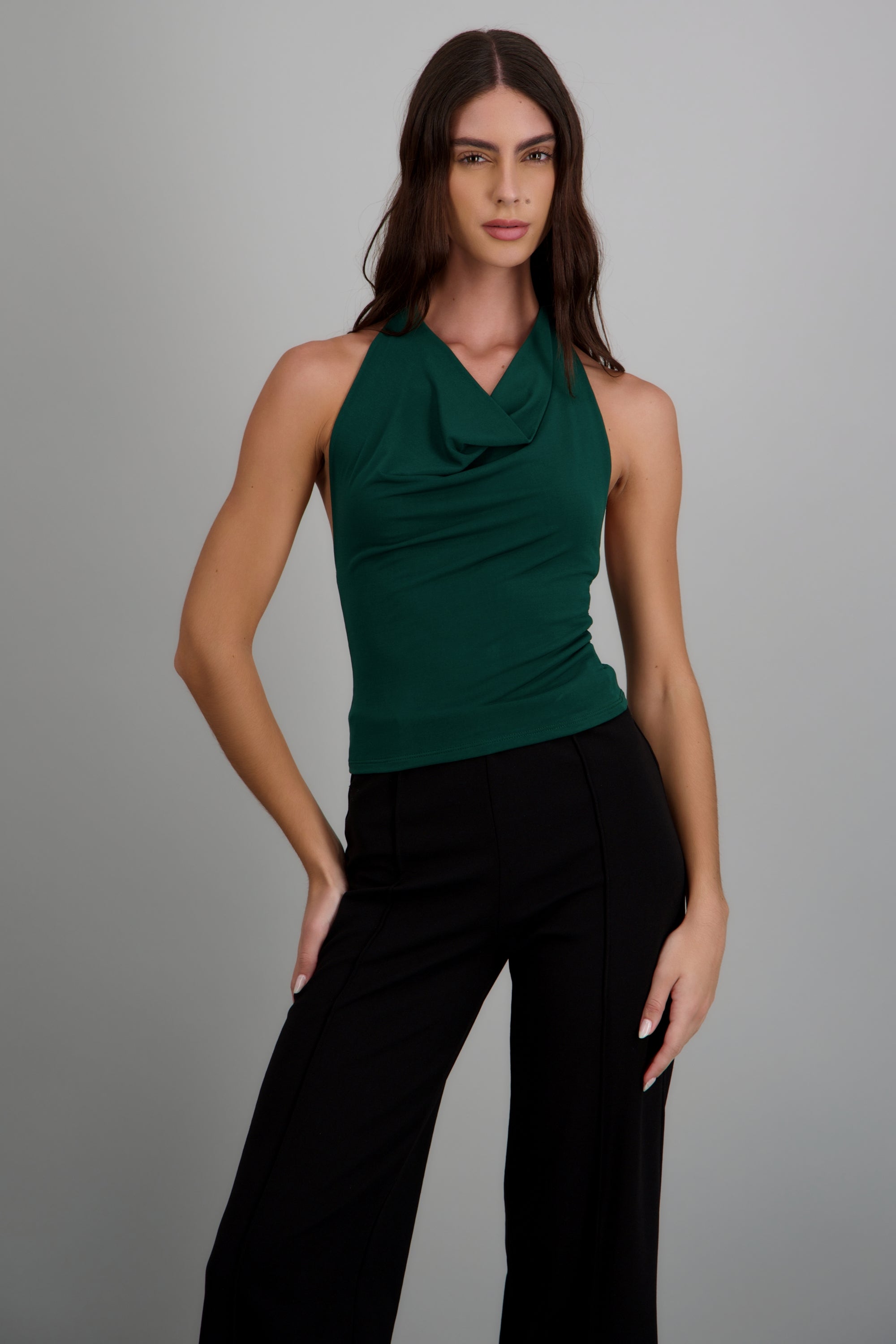 Top halter escote cascada VERDE CAZADOR