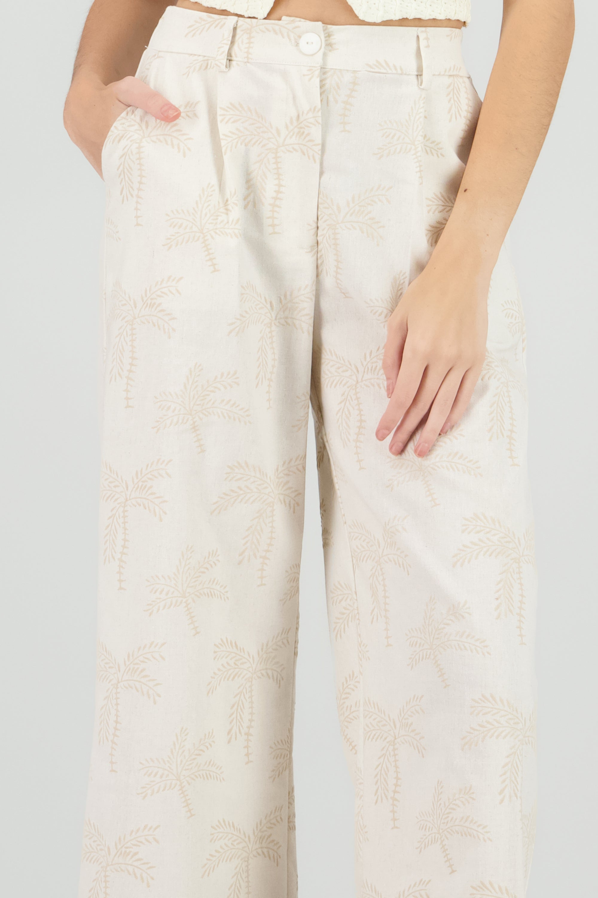 Pantalon amplio detalle textura BEIGE