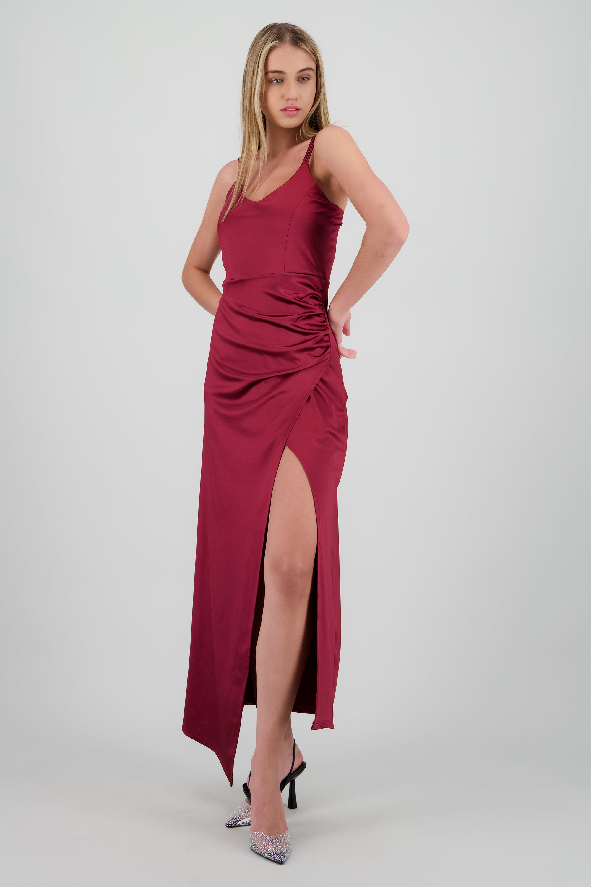 VESTIDO TIRANTES DRAPEADO VINO