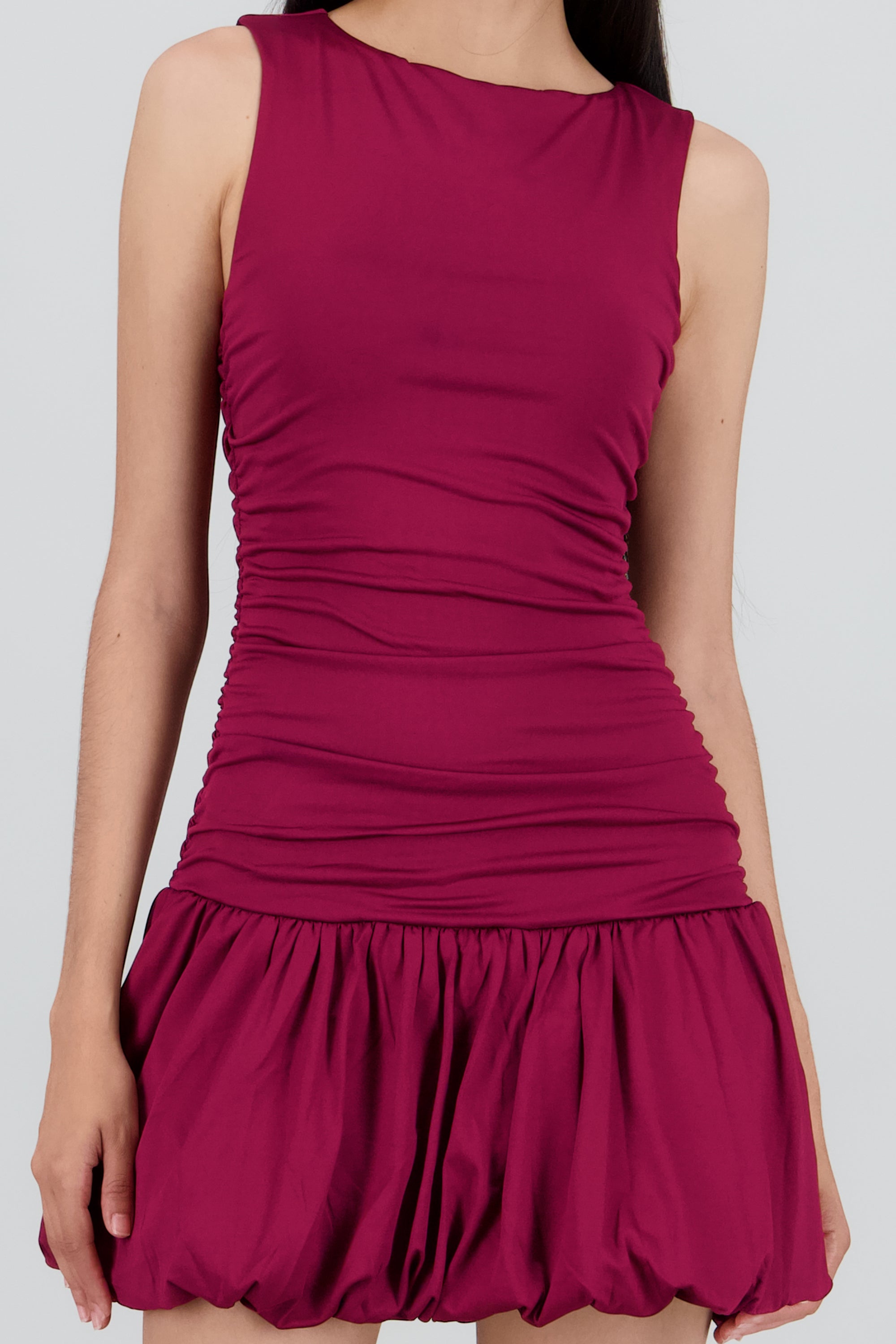Vestido mini plisado falda burbuja VINO