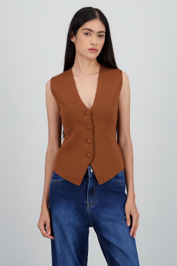 DARK BROWN
