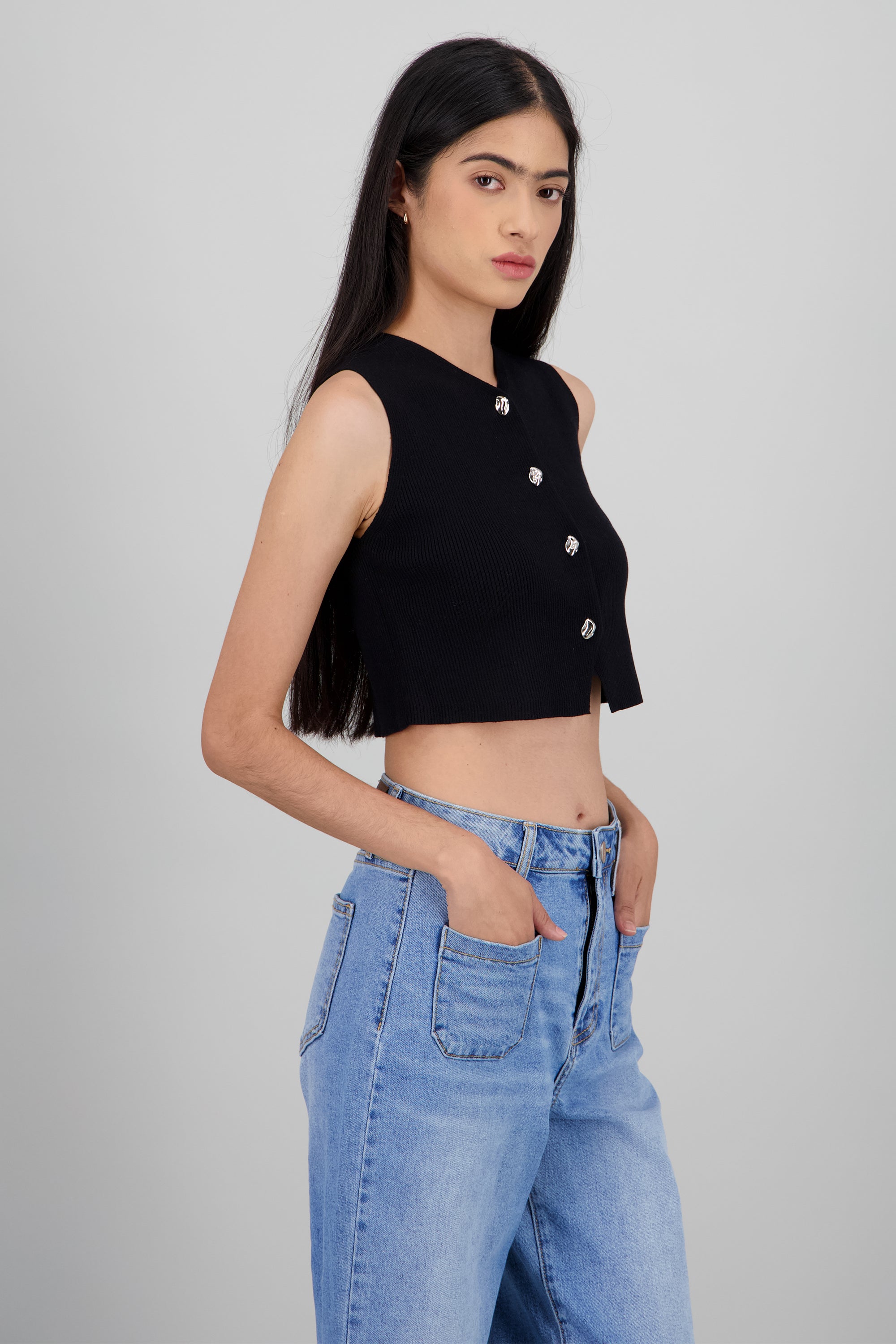 Top tejido rib con botones NEGRO