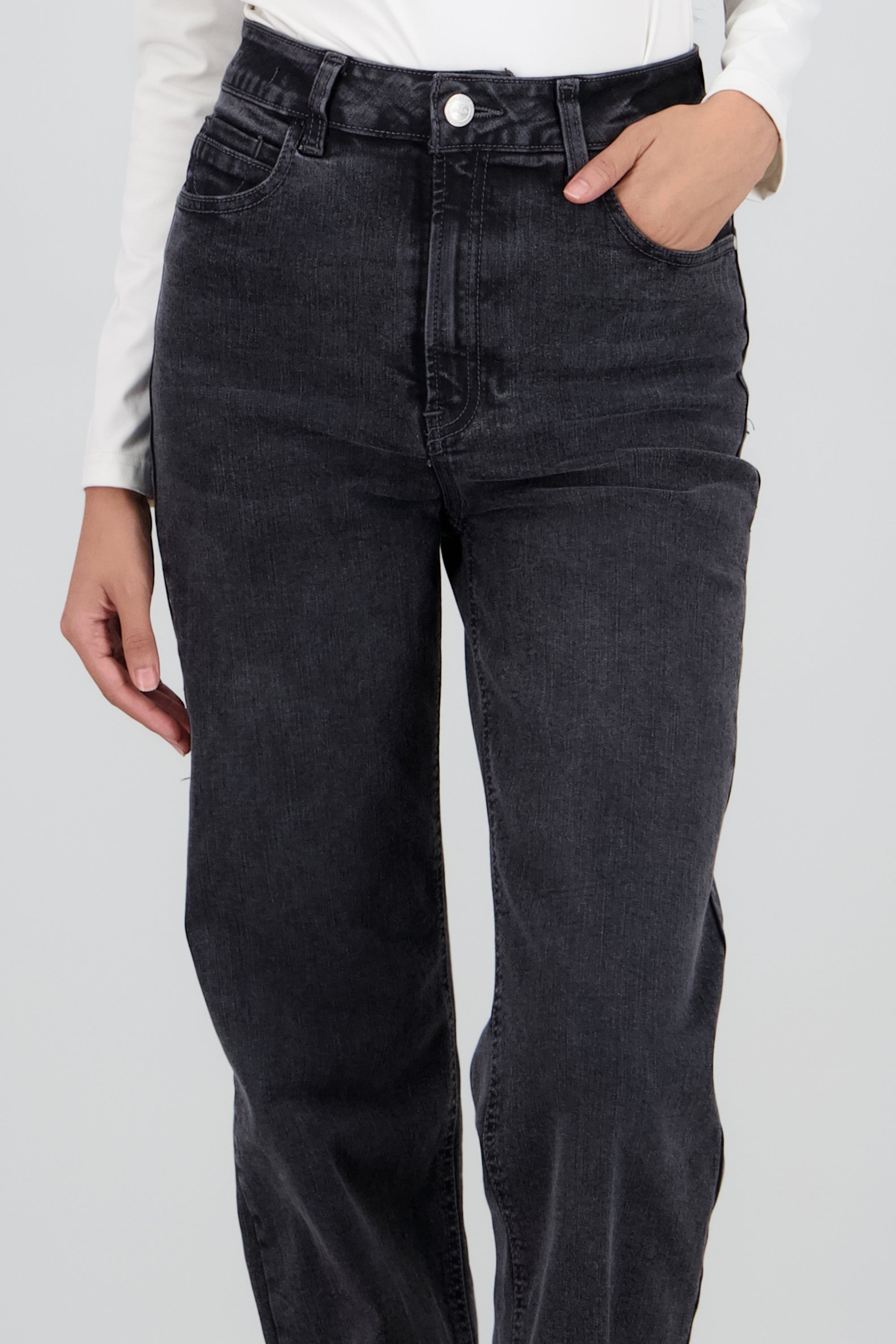 Jeans straight slim GRIS OBSCURO