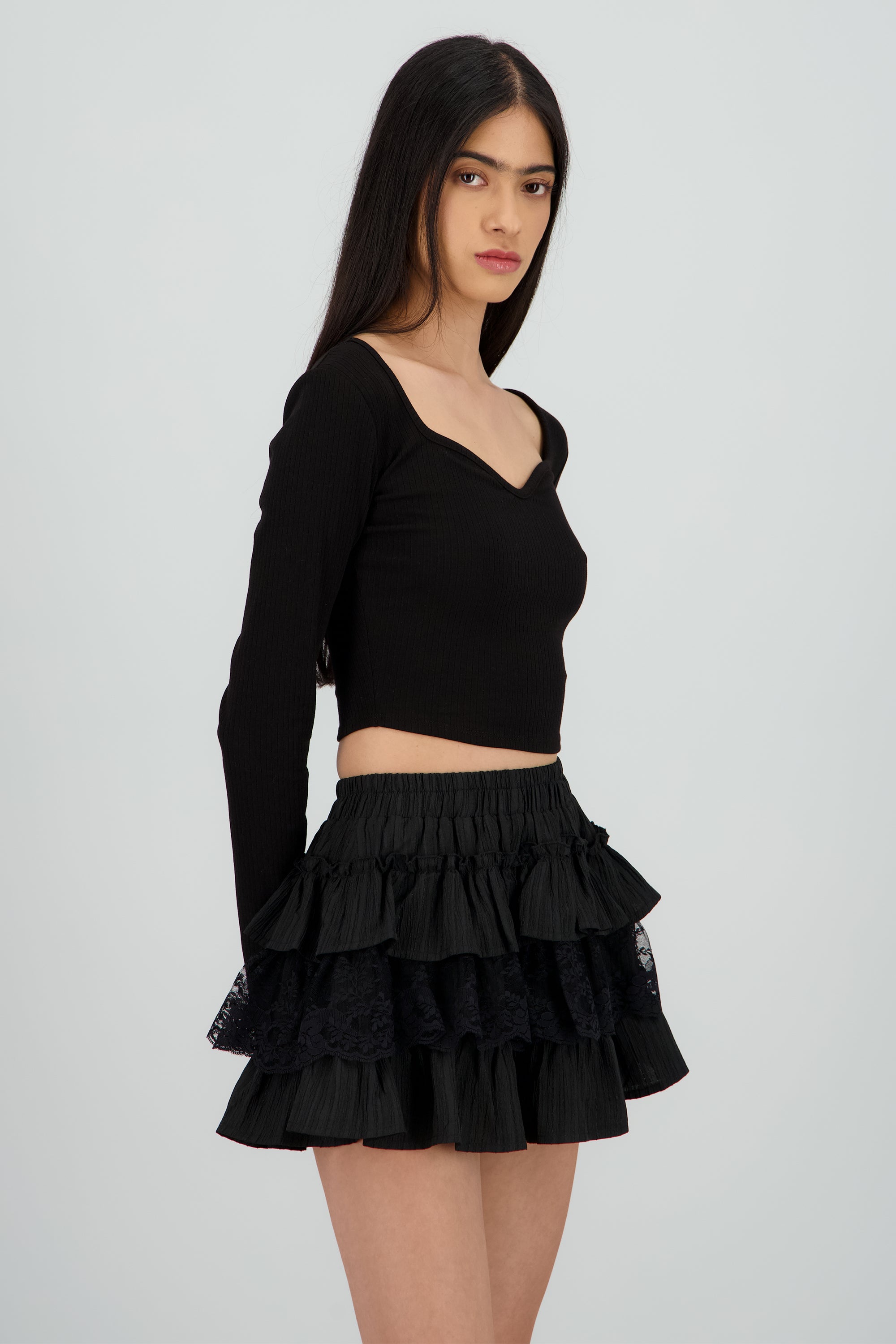 Top rib manga larga escote corazon NEGRO