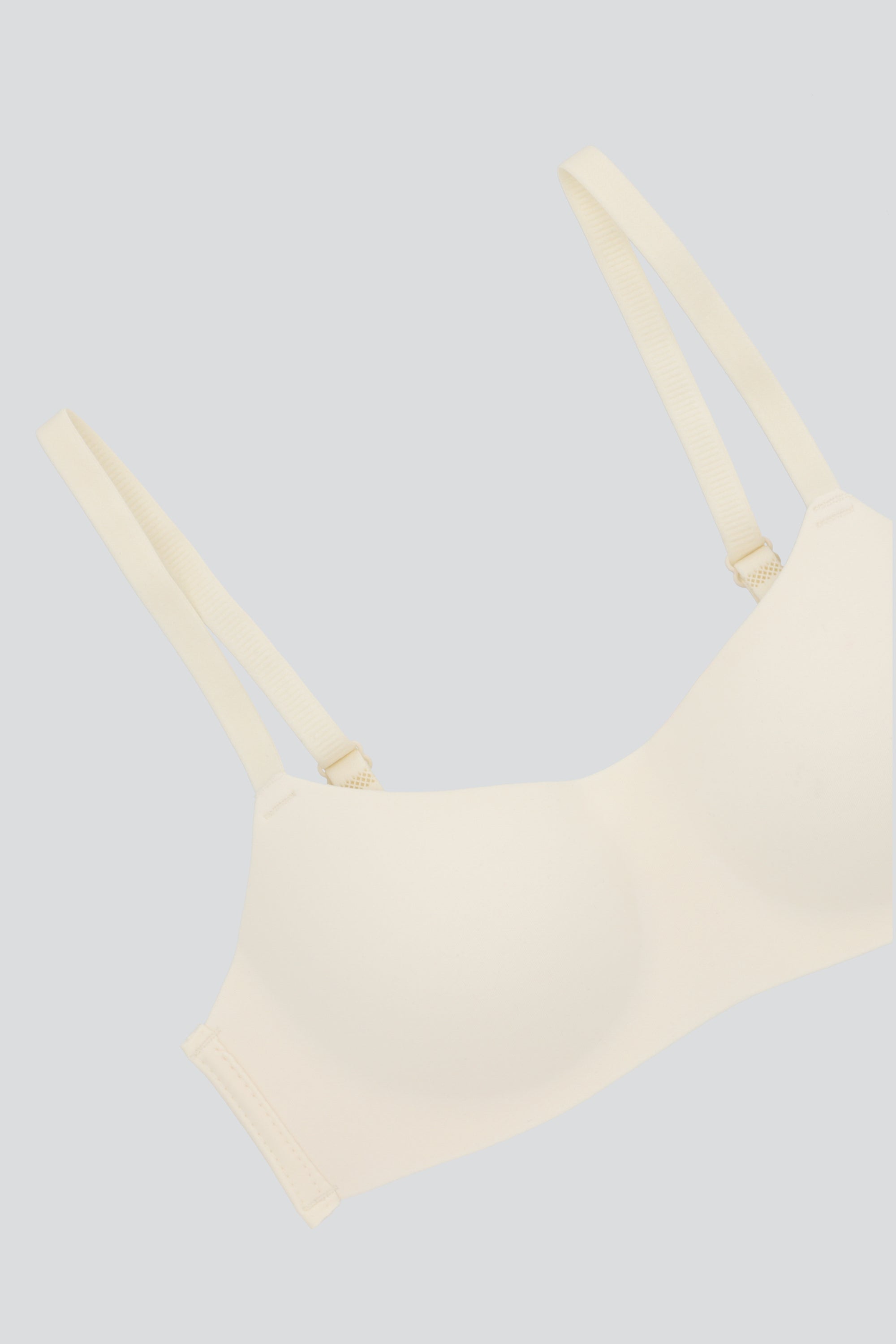 Bra preformado liso BEIGE